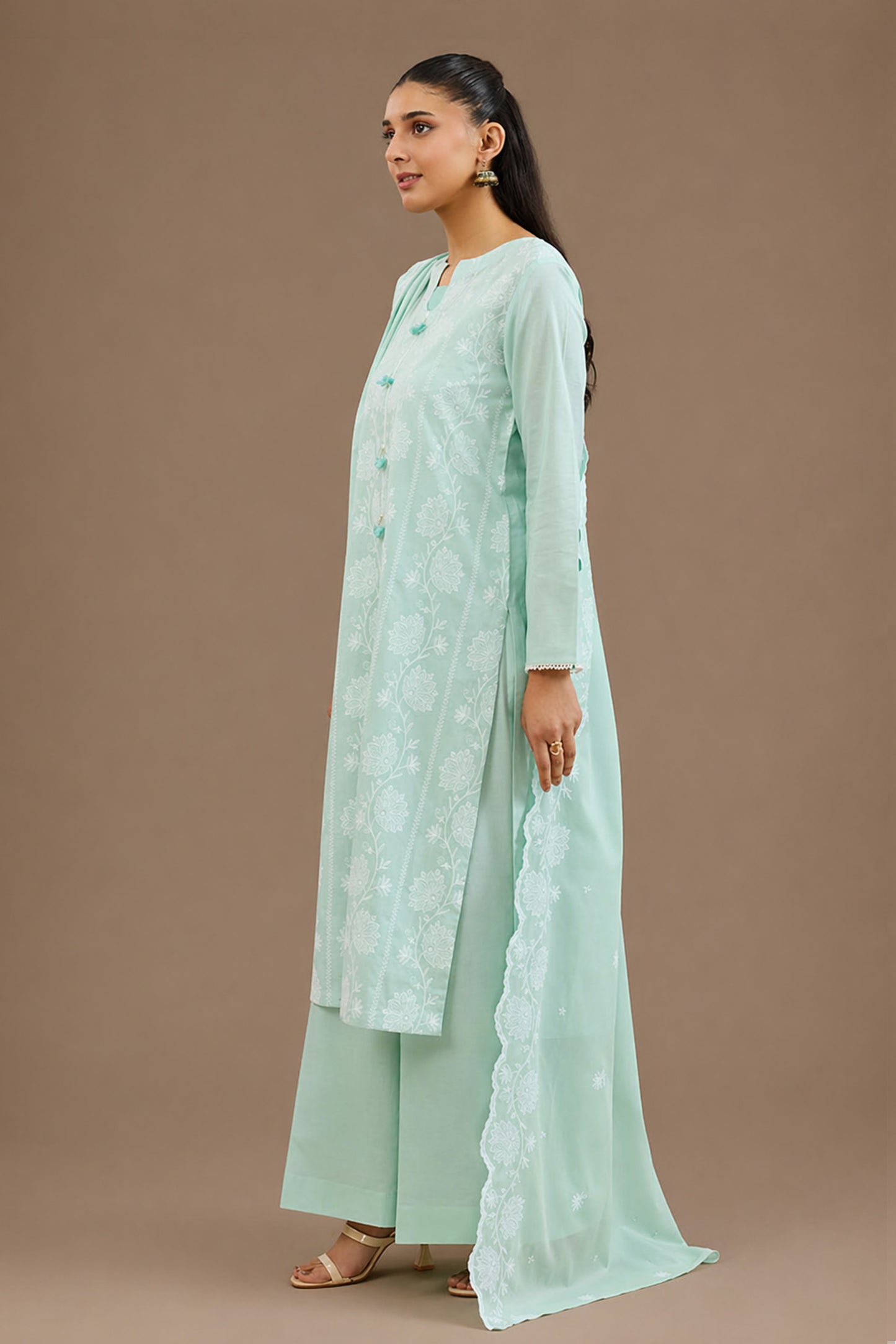 LAWN | EMBROIDERED