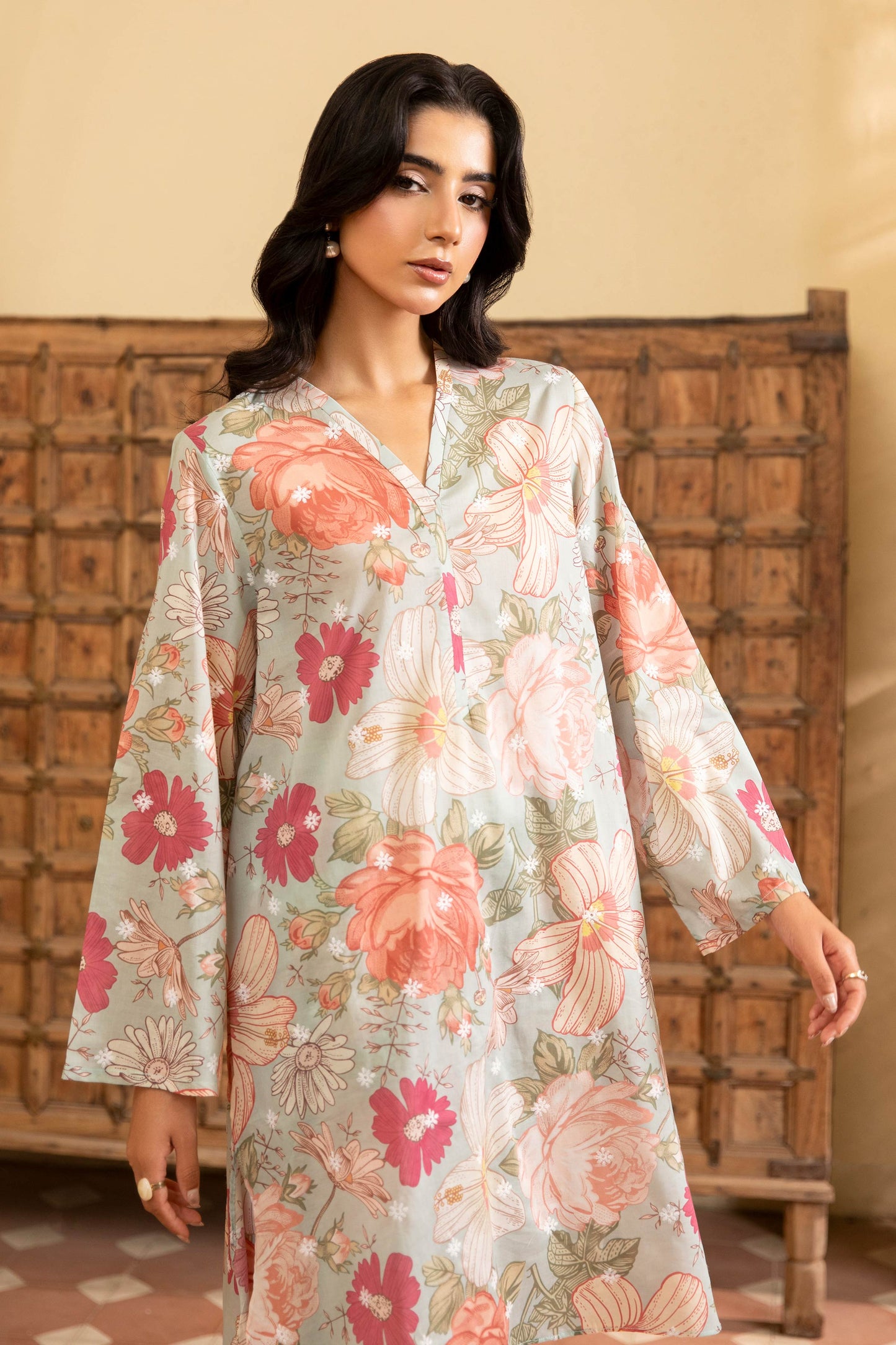 LAWN | EMBROIDERED