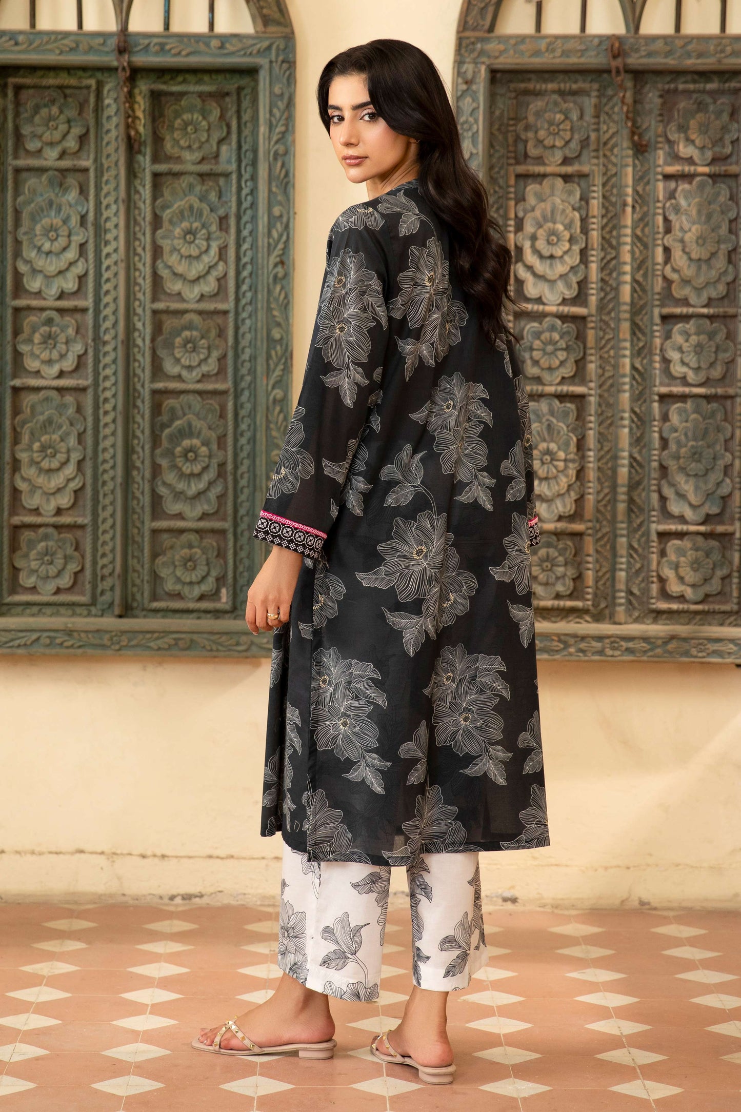 CAMBRIC | EMBROIDERED