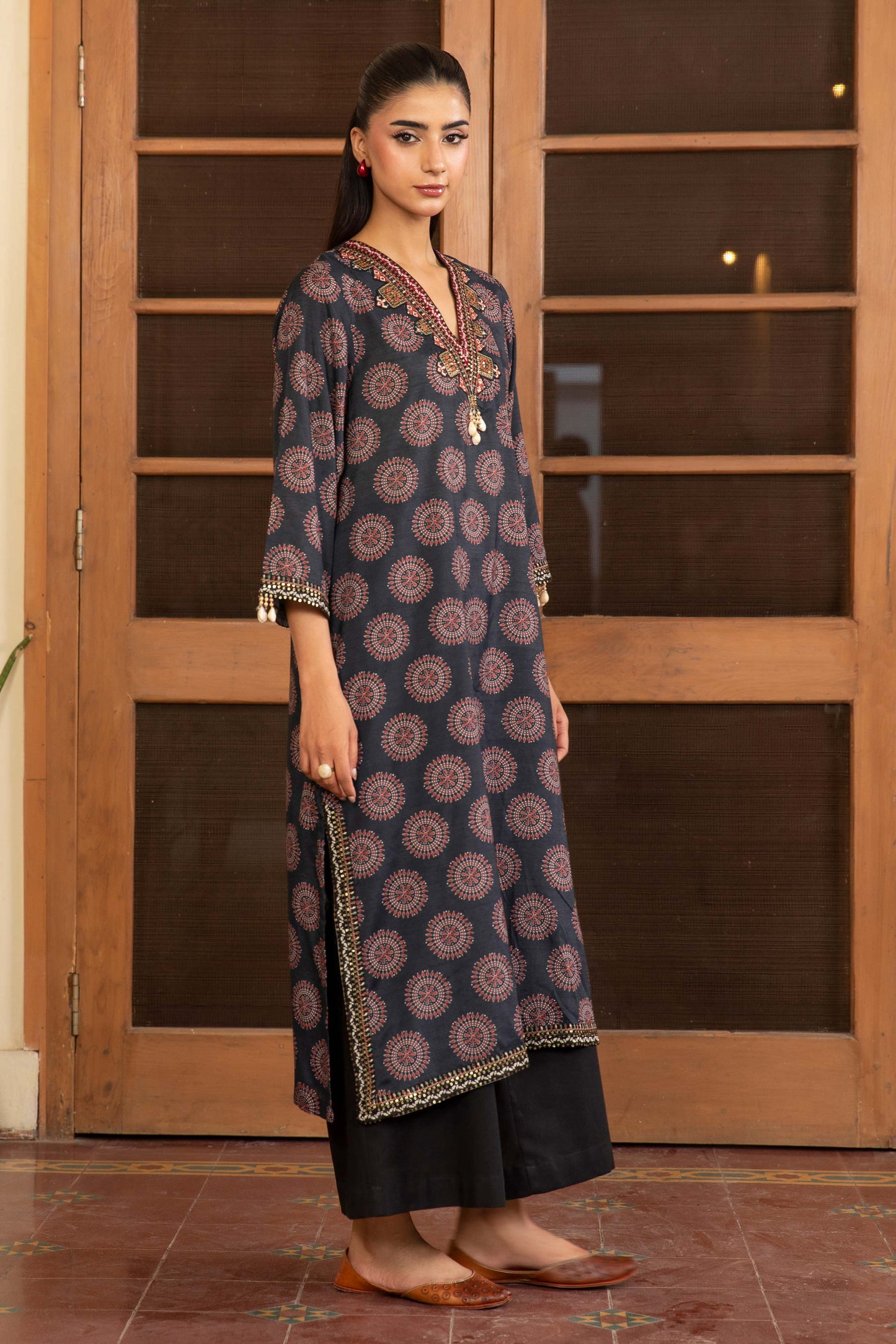RAW SILK | EMBELLISHED