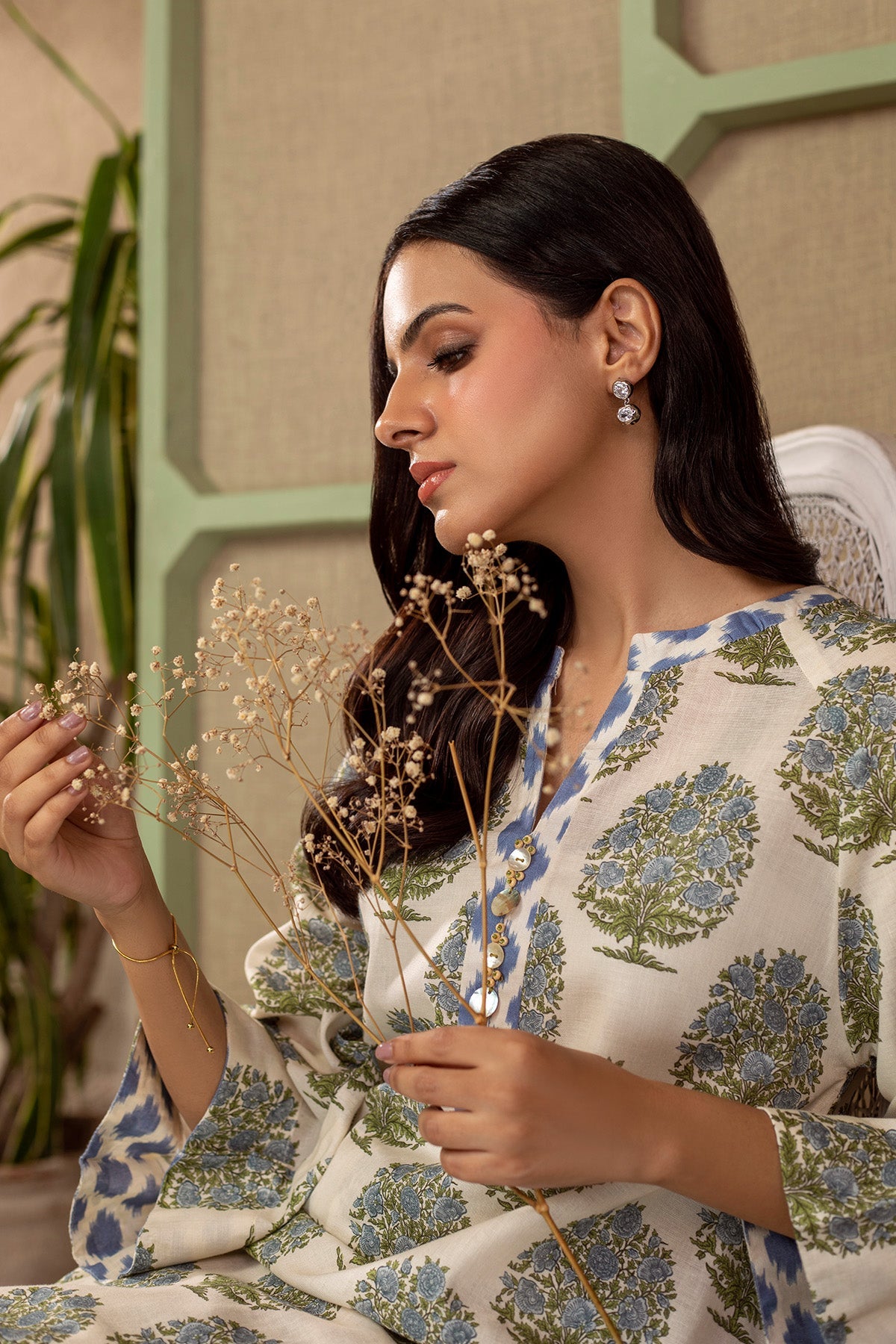 2 Piece - Printed Khaddar Suit - KPW25-P3679