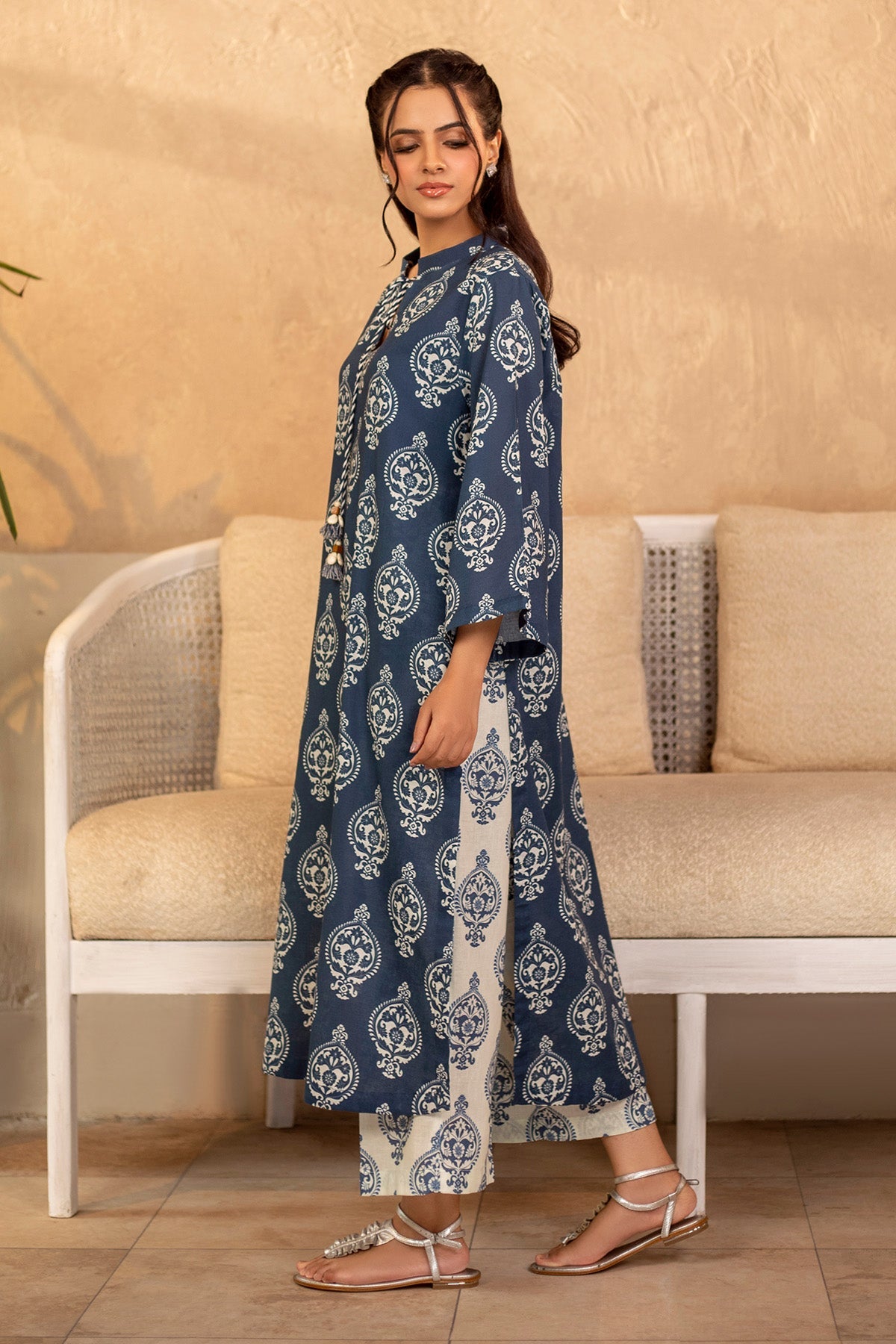 2 Piece - Printed Khaddar Suit - KPW25-P3810