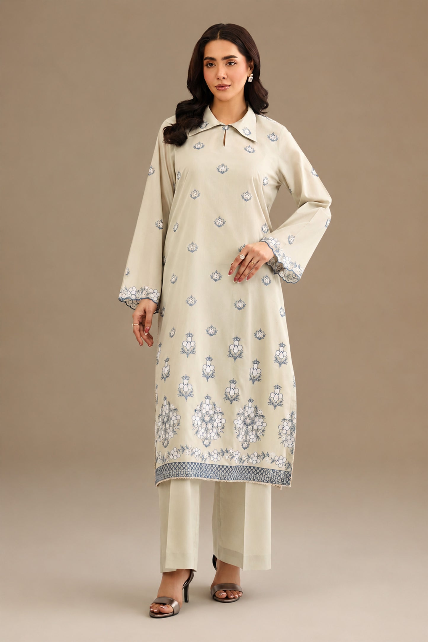 LAWN | EMBROIDERED