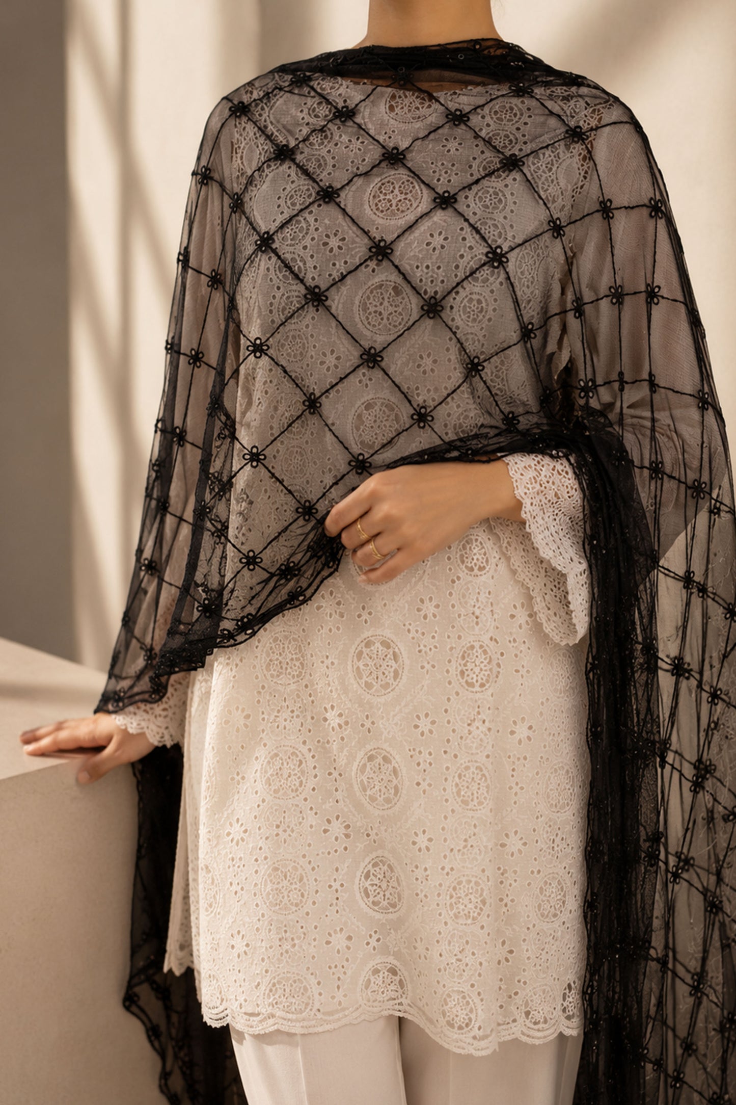 CHERRY NET | EMBROIDERED