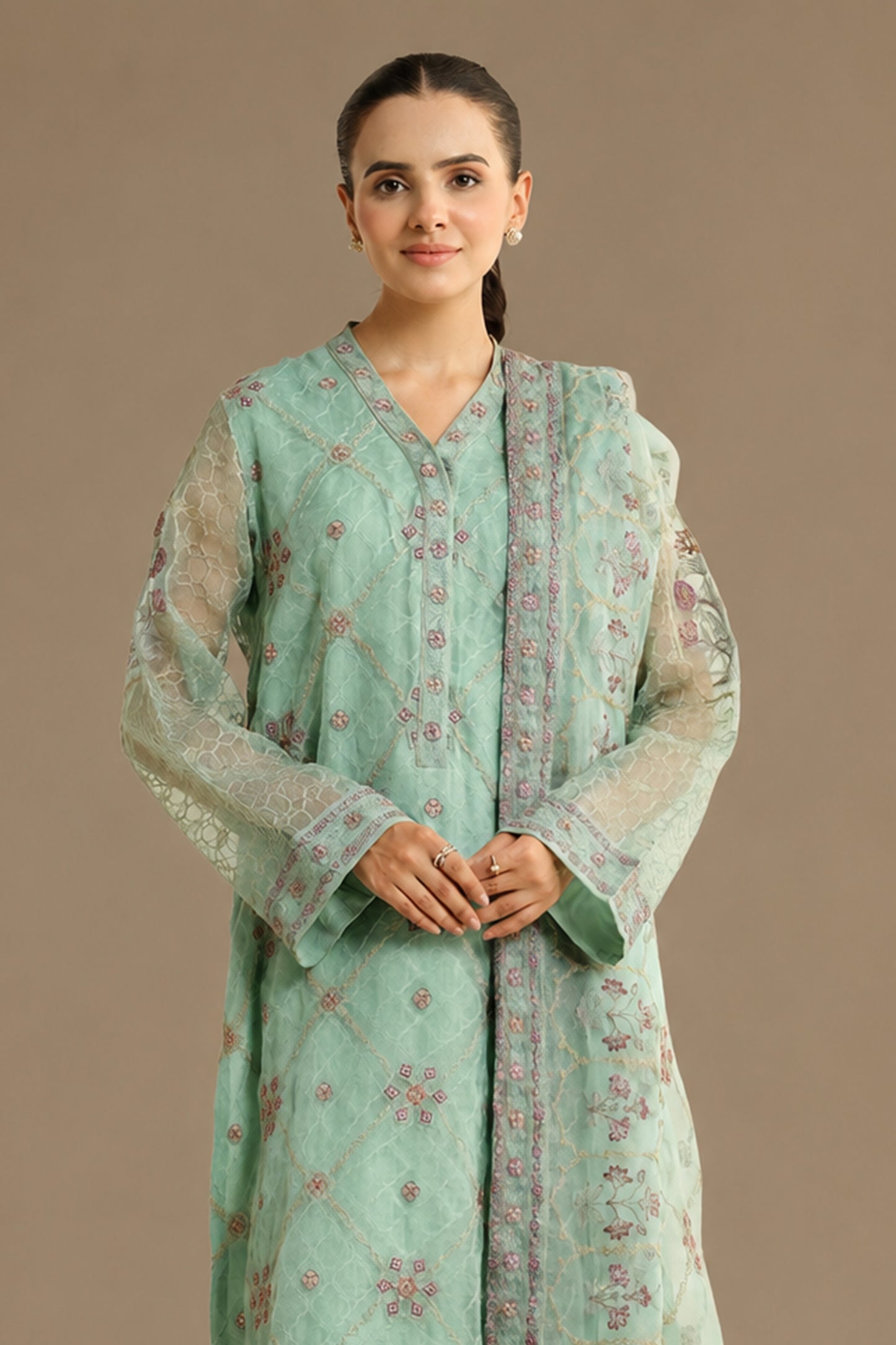 ORGANZA  |  EMBROIDERED