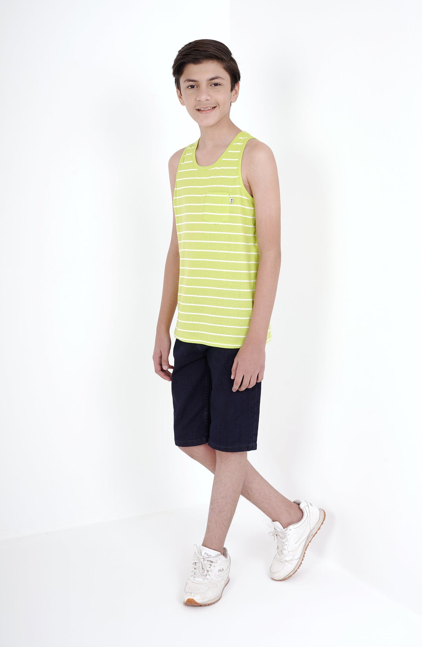 Yarn Dyed Vest - BK746123 - Shop Now at Leisure Club