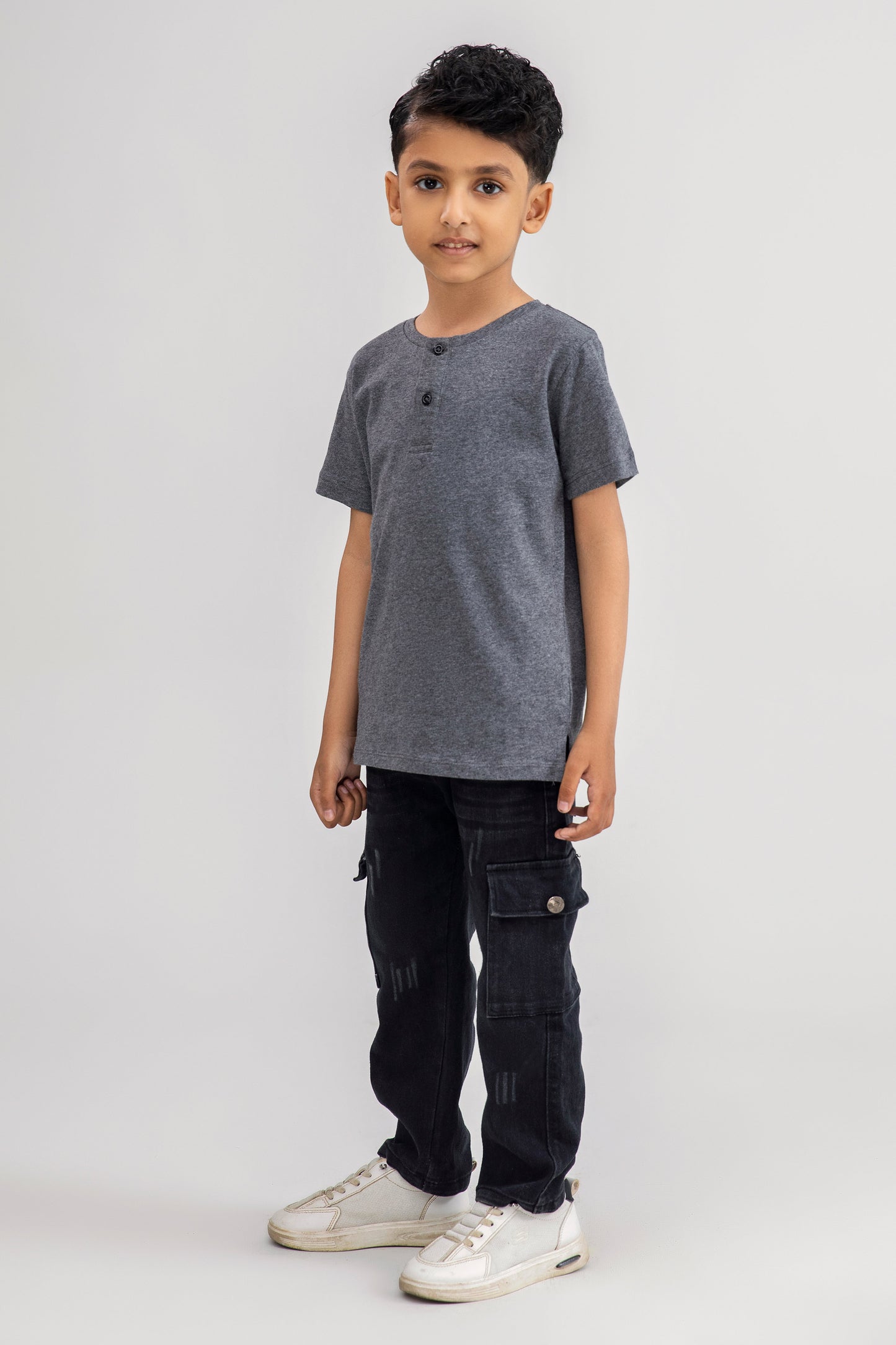 Basic Henley - BKT762325