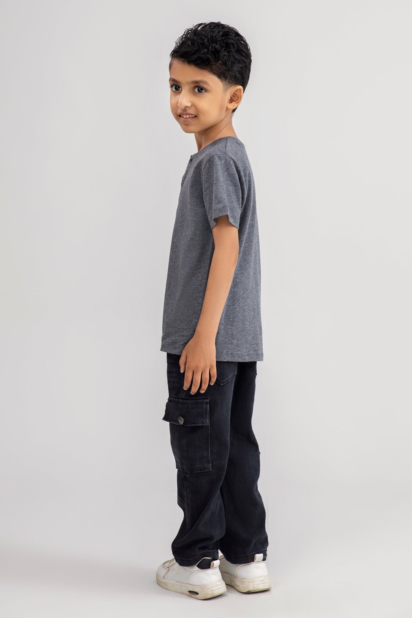 Basic Henley - BKT762325