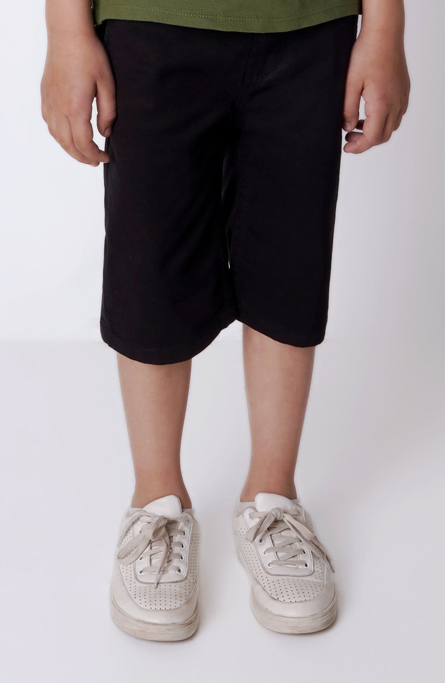 Basic Knee Length Shorts - BNDS701B124 - Shop Now at Leisure Club