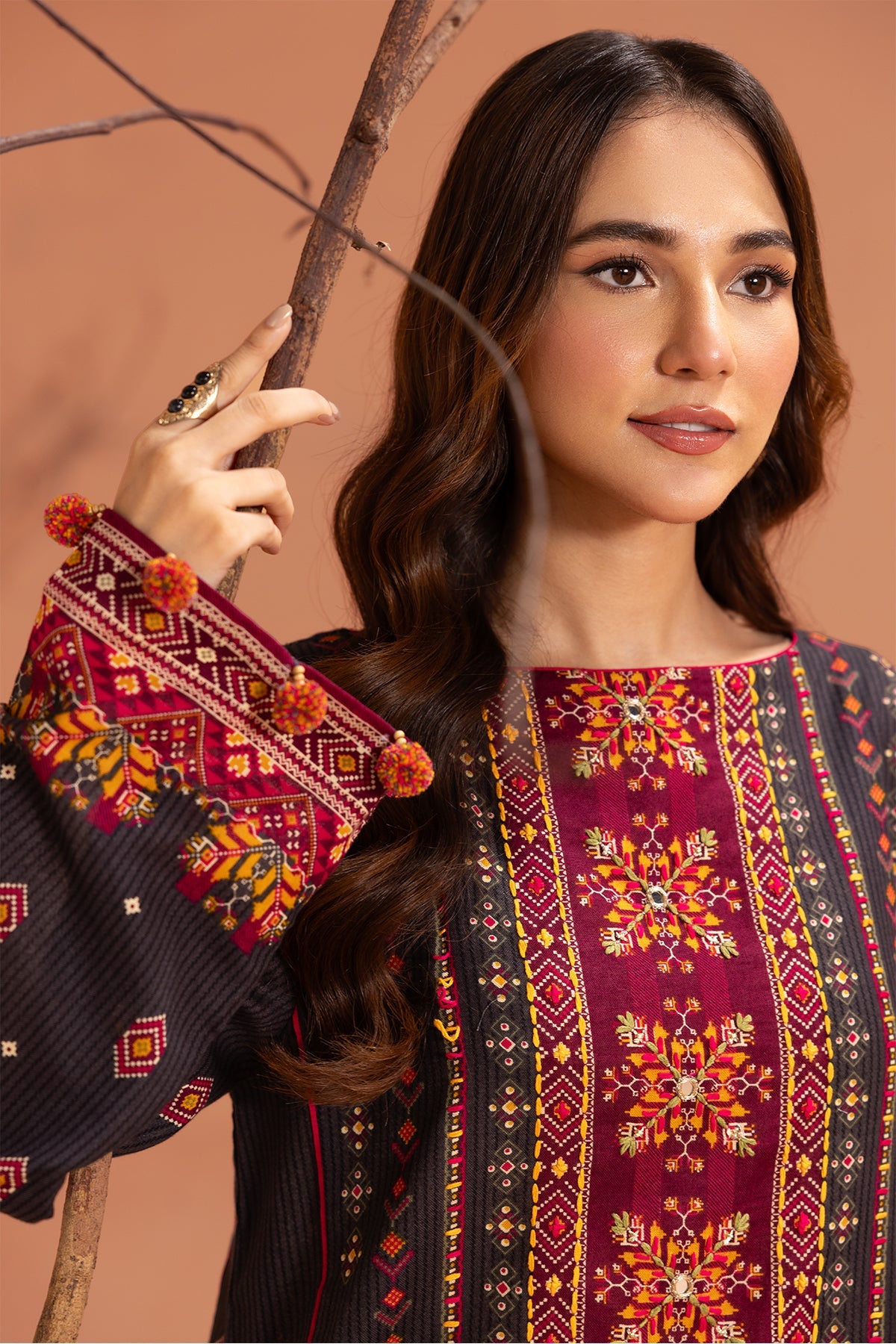 Embellished Khaddar Shirt - Shop Now at Kayseria
