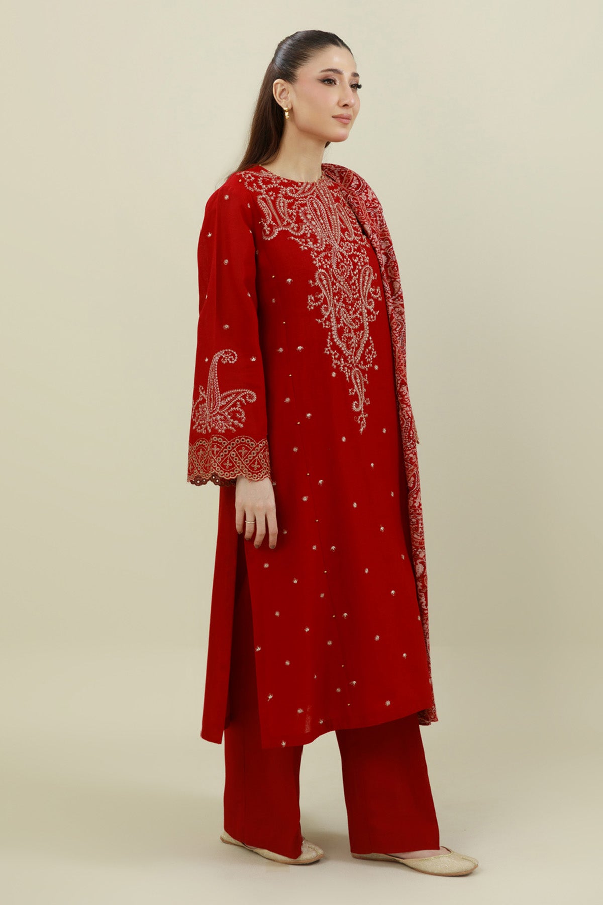 KHADDAR  |  EMBROIDERED