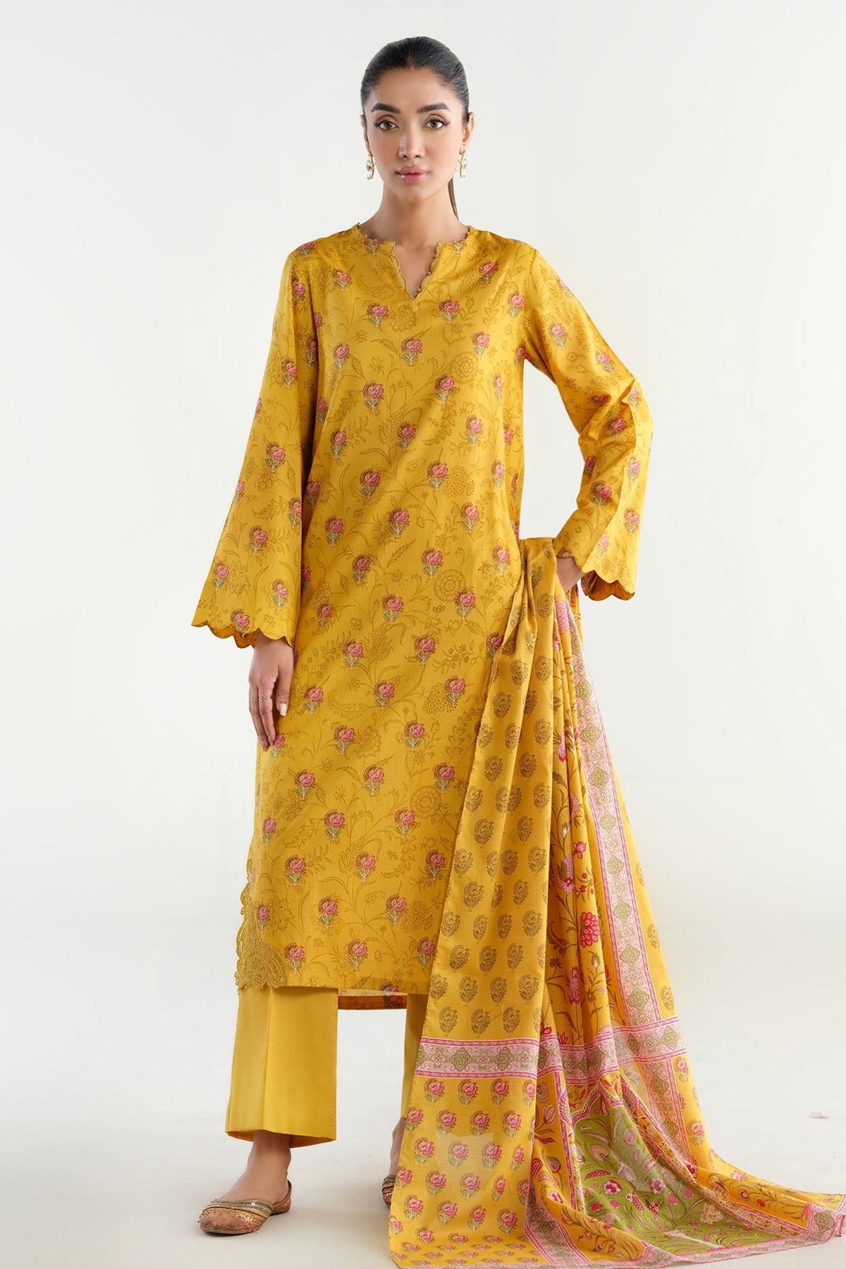 3 Piece - Printed & Embroidered Lawn Suit - C6220 - Shop Now at Kayseria