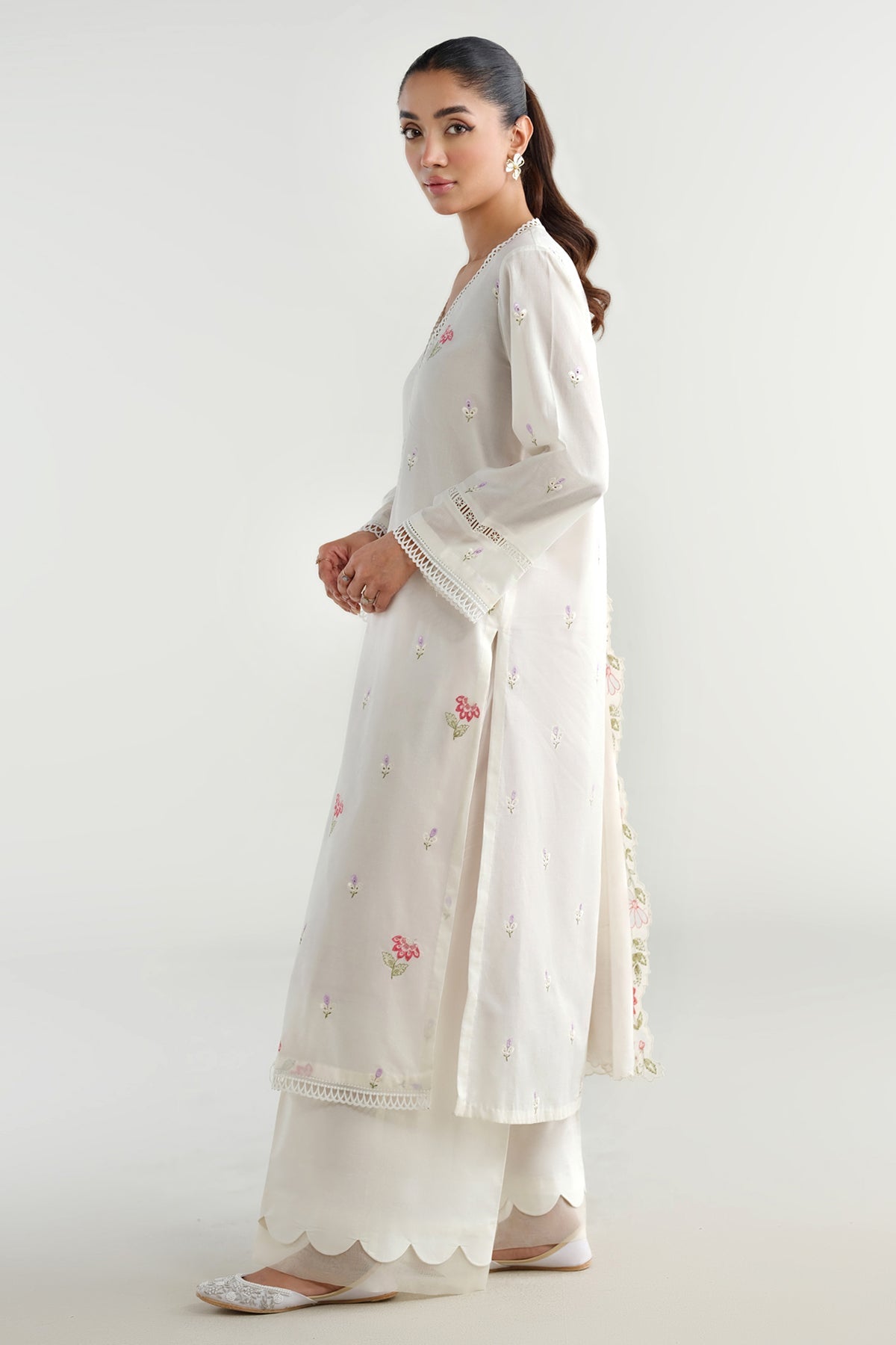 2 Piece - Embroidered Suit - C6266 - Shop Now at Kayseria