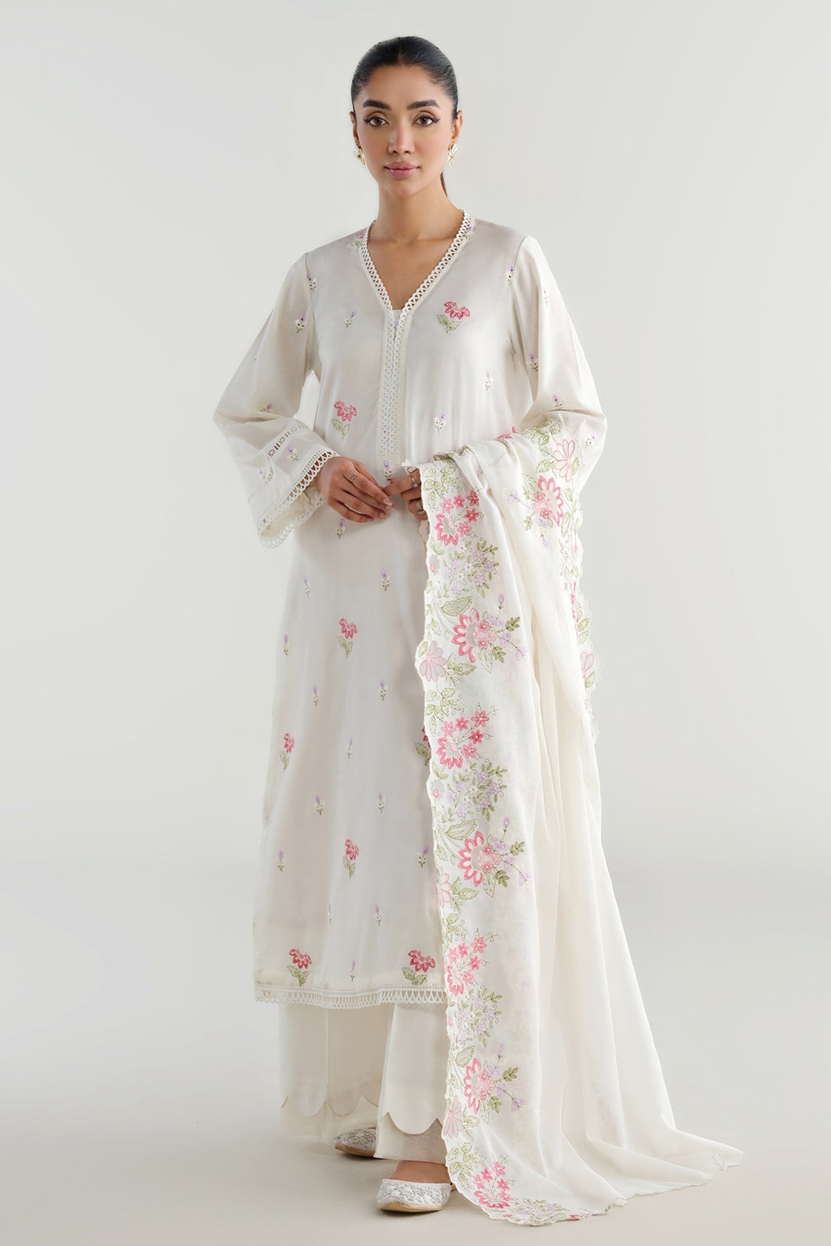 2 Piece - Embroidered Suit - C6266 - Shop Now at Kayseria