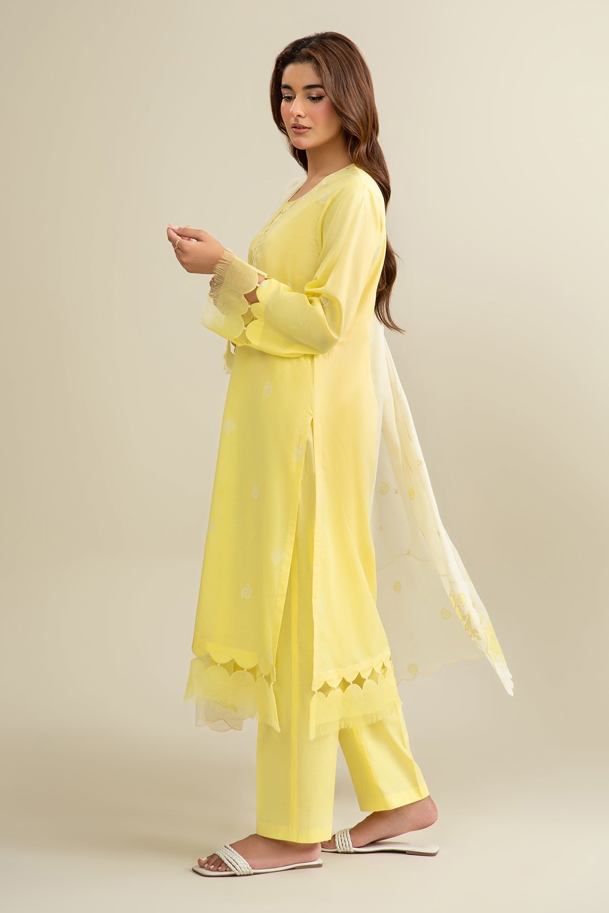 3 Piece - Printed & Embroidered Suit - C6304 - Shop Now at Kayseria