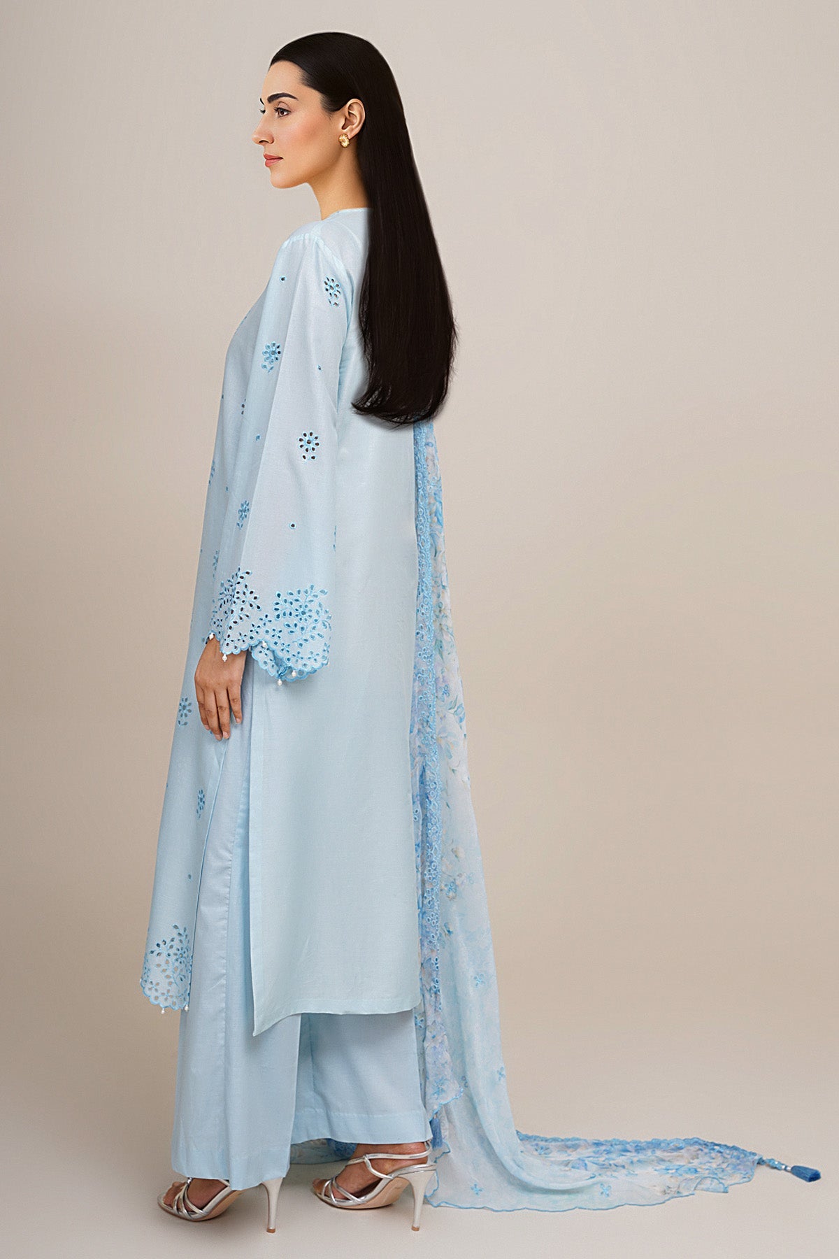 3 Piece - Embroidered Suit - C6323 - Shop Now at Kayseria