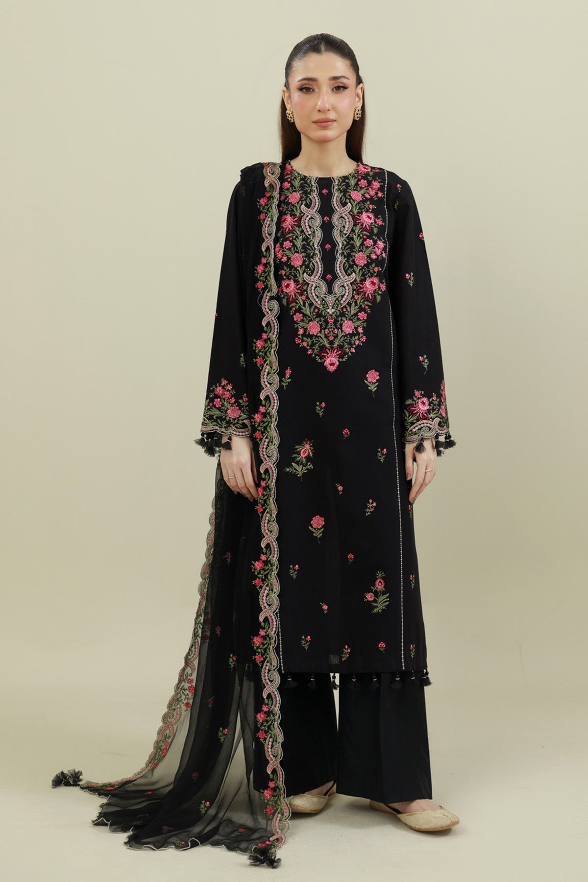 3 Piece - Embroidered Suit - C6384 - Shop Now at Kayseria
