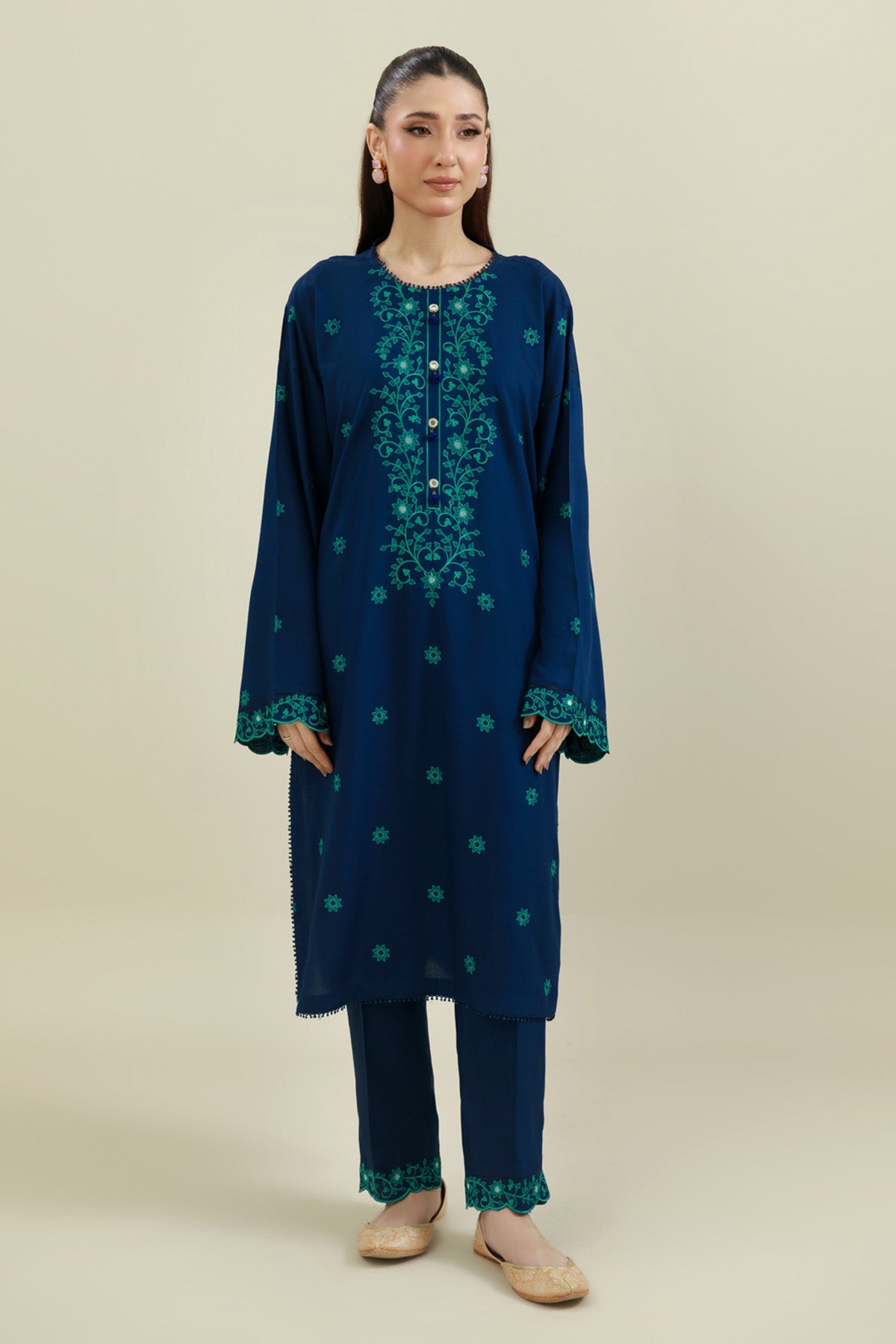 2 Piece - Embroidered Suit - C6405 - Shop Now at Kayseria