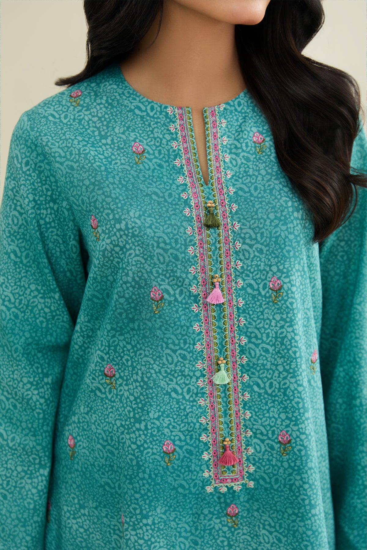 2 Piece - Printed & Embroidered Khaddar Suit - C6411 - Shop Now at Kayseria