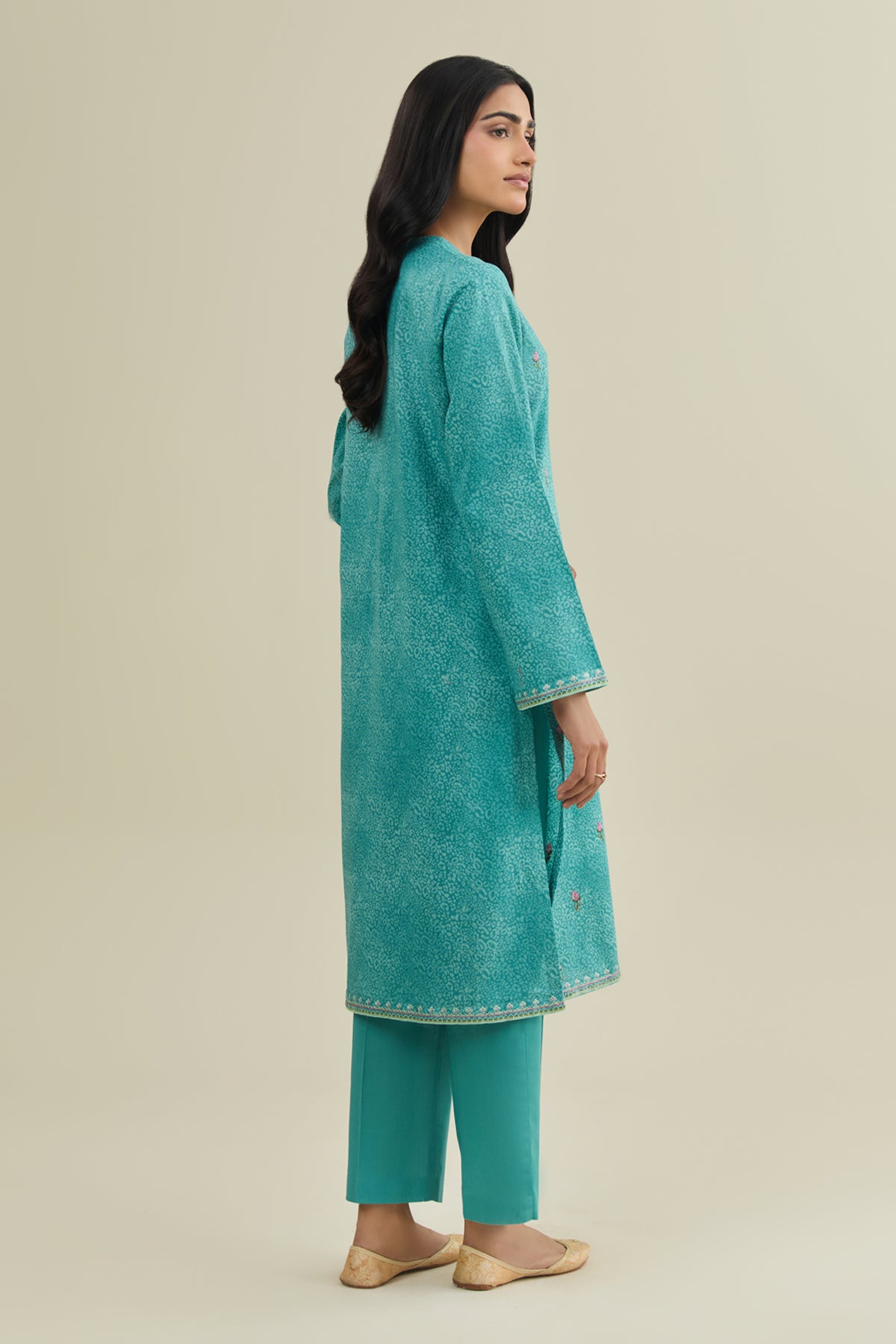 2 Piece - Printed & Embroidered Khaddar Suit - C6411 - Shop Now at Kayseria