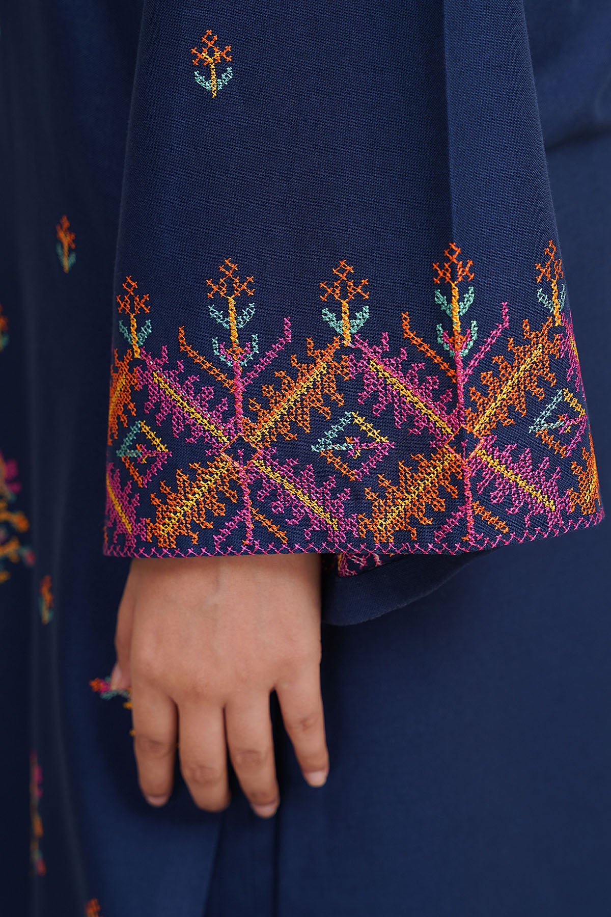 2 Piece - Embroidered Suit - C6416 - Shop Now at Kayseria