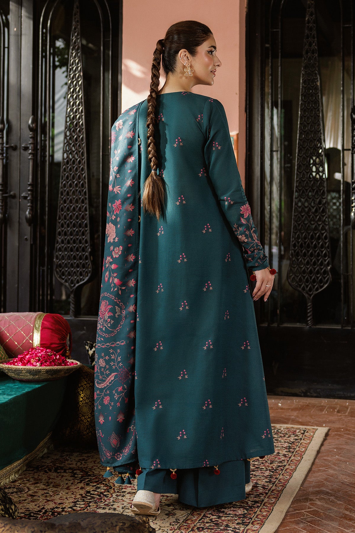 3 Piece - Printed Slub Khaddar Suit - C6421 - Shop Now at Kayseria