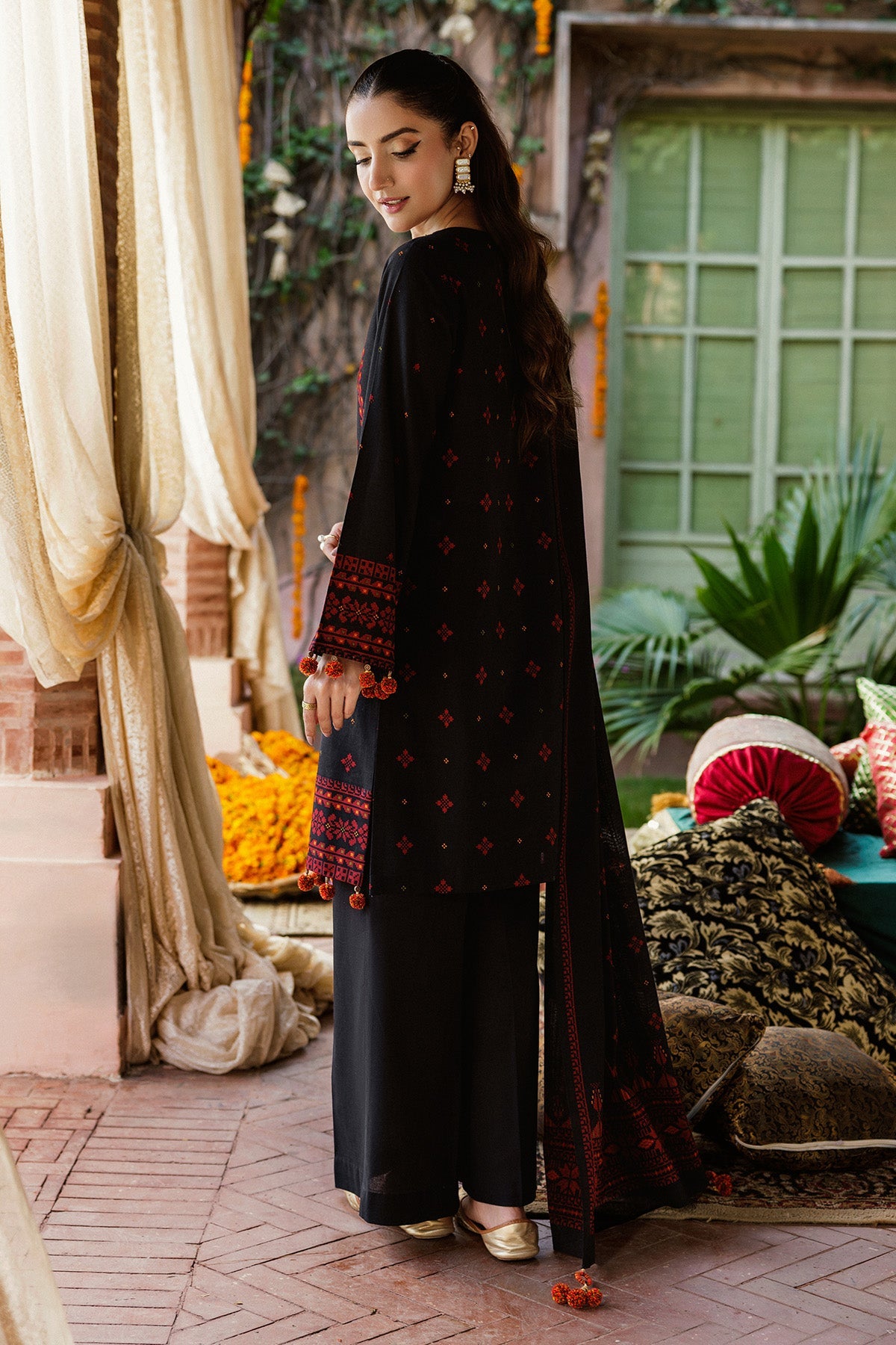 3 Piece - Printed & Embellished Khaddar Suit - C6435 - Shop Now at Kayseria