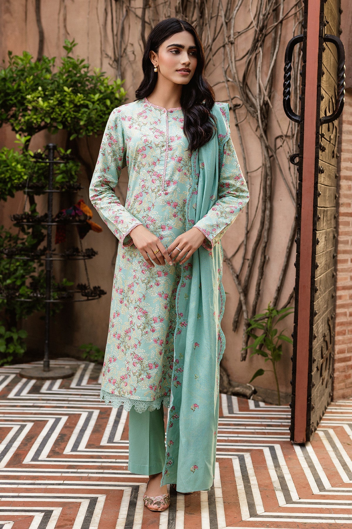 3 Piece - Printed & Embroidered Suit - C6452 - Shop Now at Kayseria