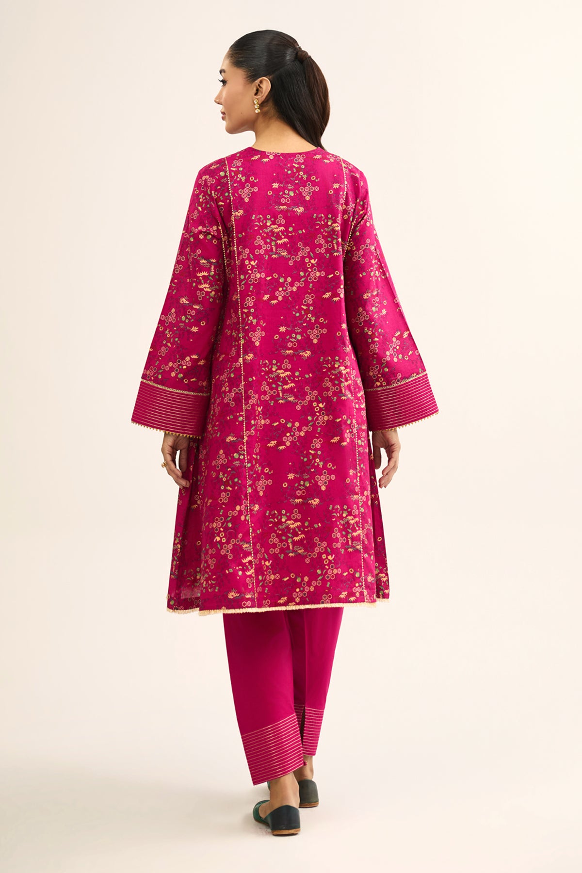 LAWN  |  PRINTED - Shop Now at Kayseria