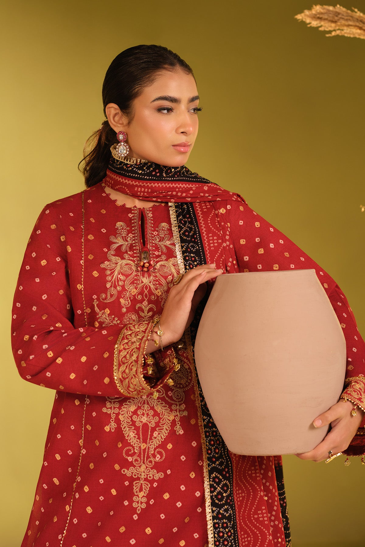 LAWN | EMBROIDERED - Shop Now at Kayseria
