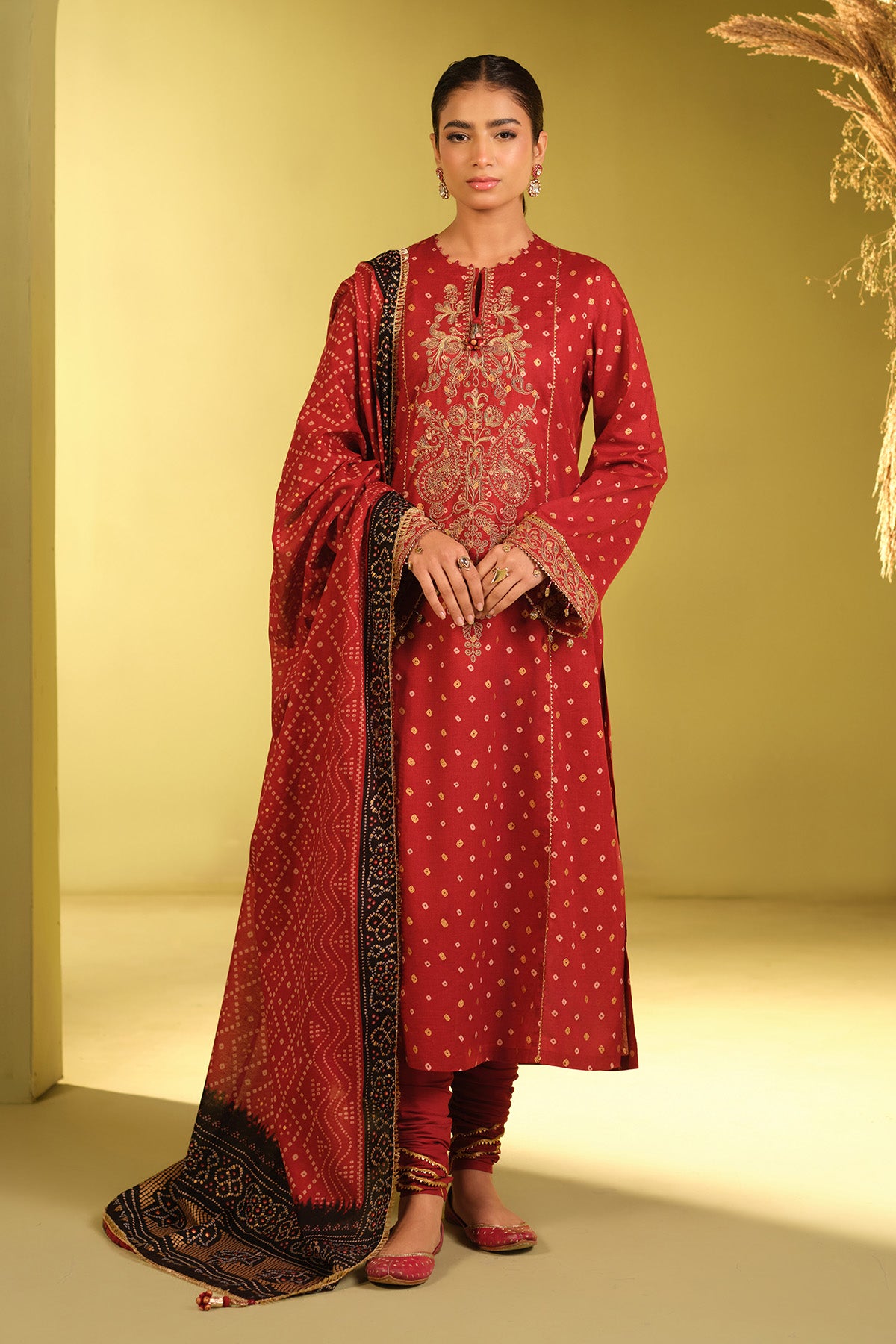 LAWN | EMBROIDERED - Shop Now at Kayseria