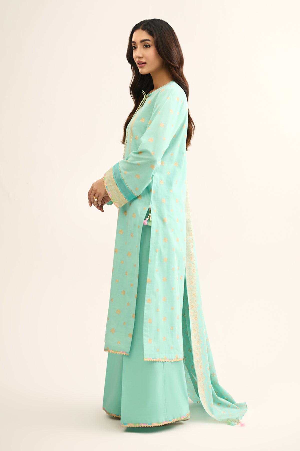 LAWN  |  PRINTED - Shop Now at Kayseria