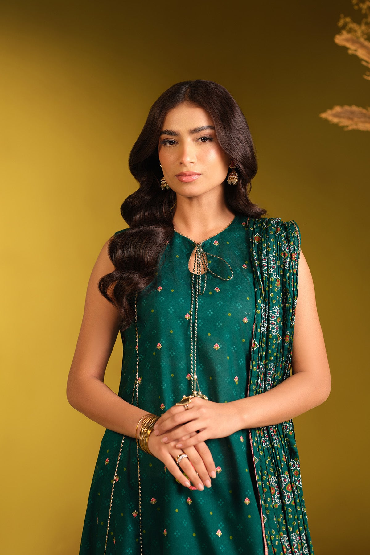 LAWN  |  EMBROIDERED - Shop Now at Kayseria
