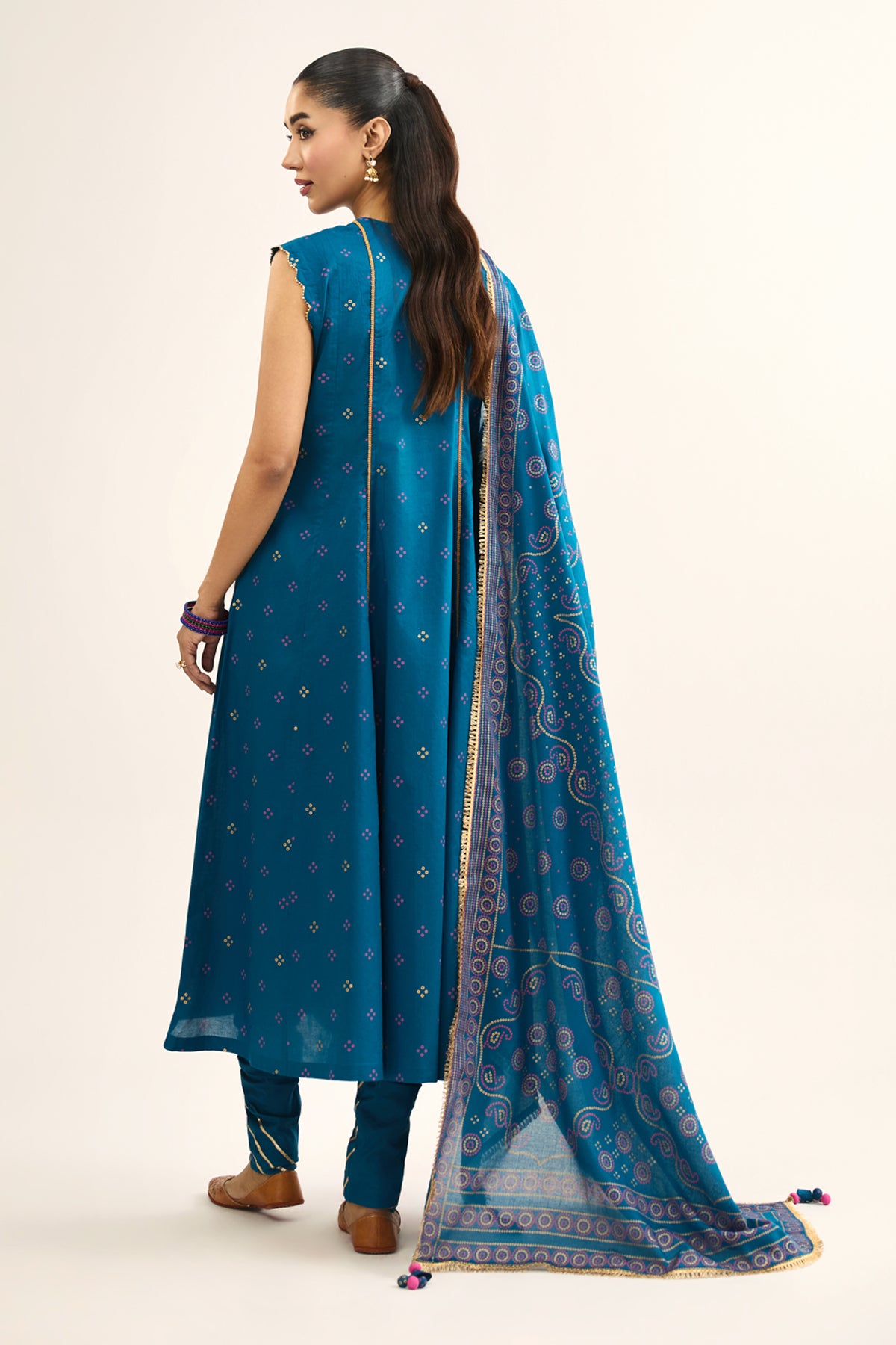 LAWN  |  PRINTED - Shop Now at Kayseria