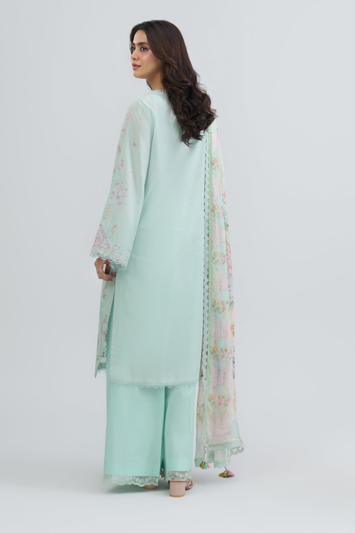 LAWN | EMBROIDERED - Shop Now at Kayseria