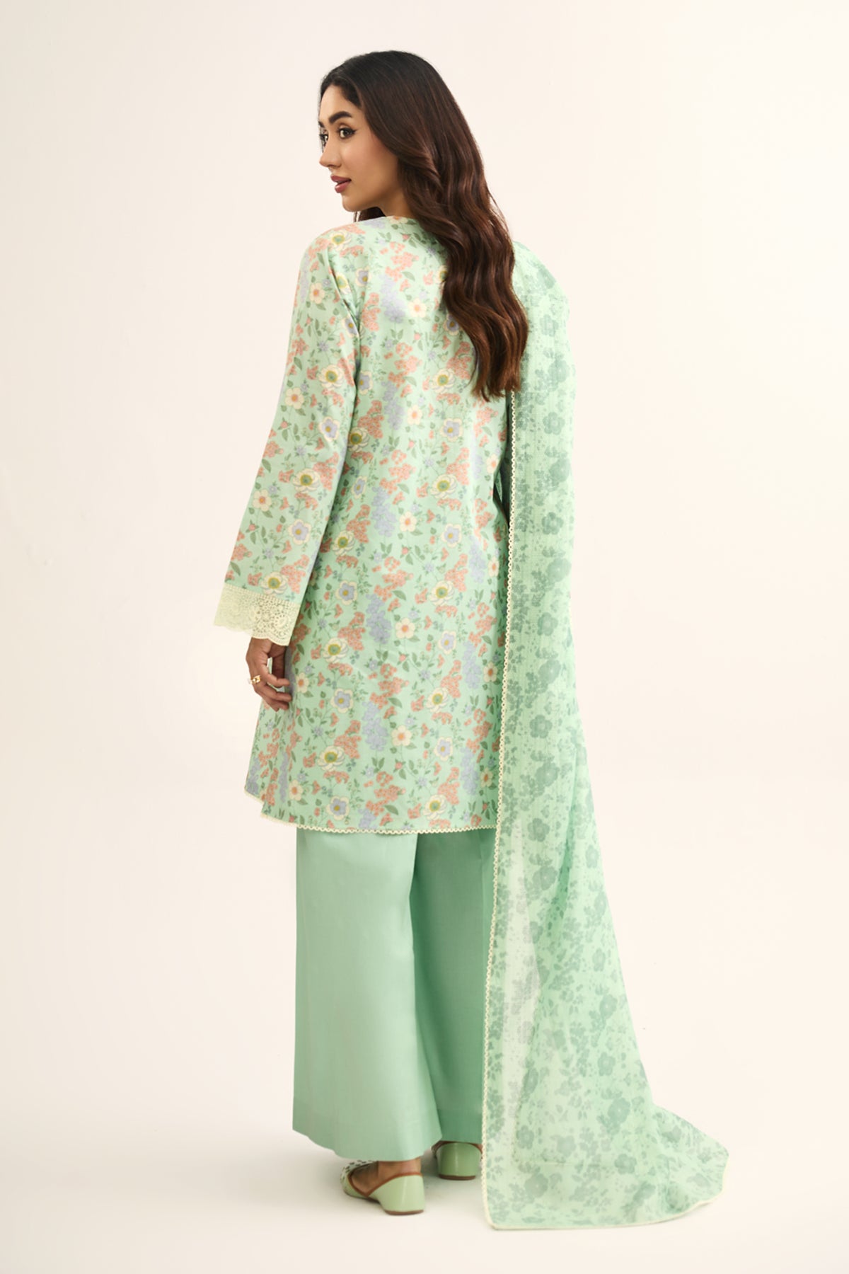 LAWN | EMBROIDERED - Shop Now at Kayseria