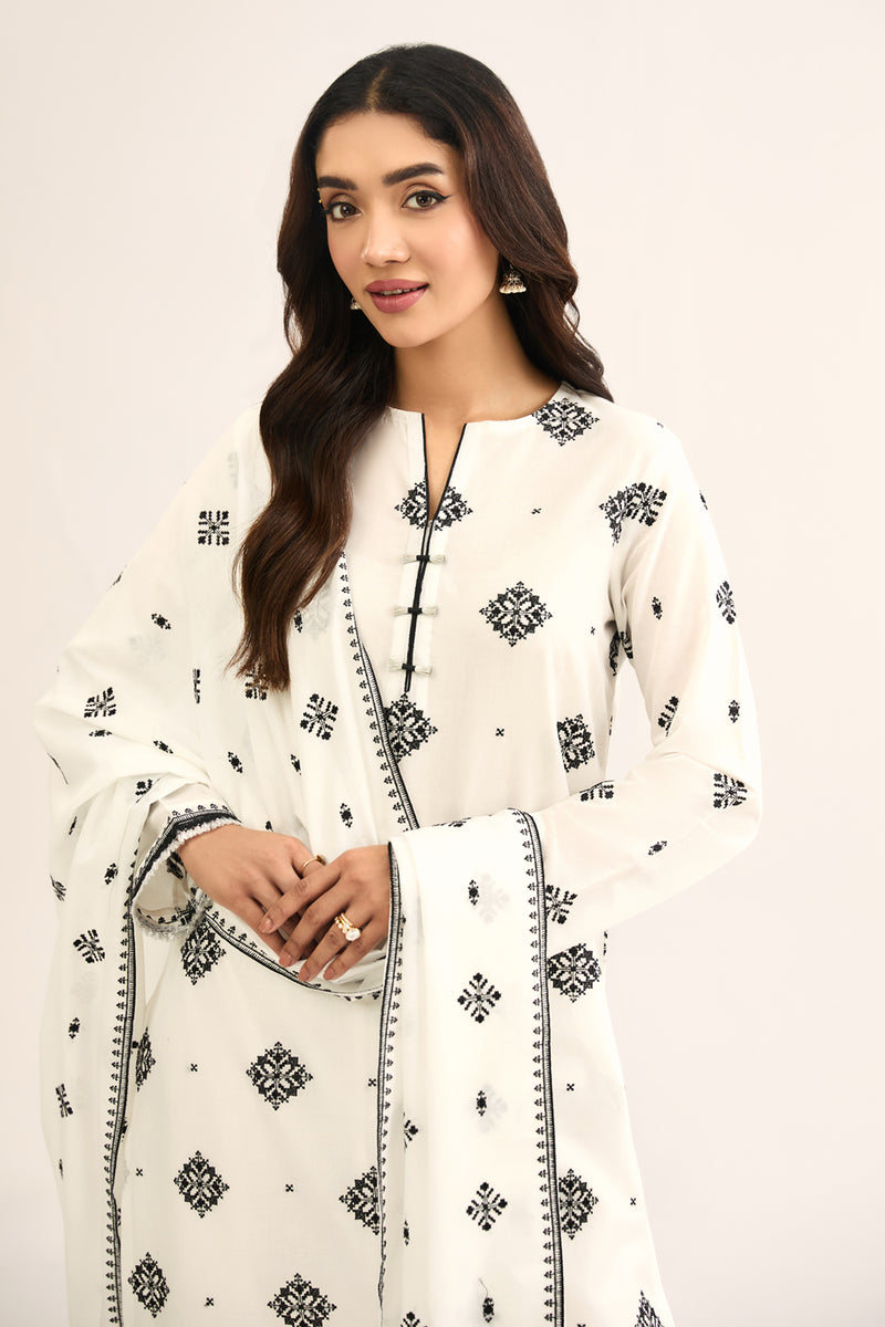 LAWN  |  EMBROIDERED - Shop Now at Kayseria