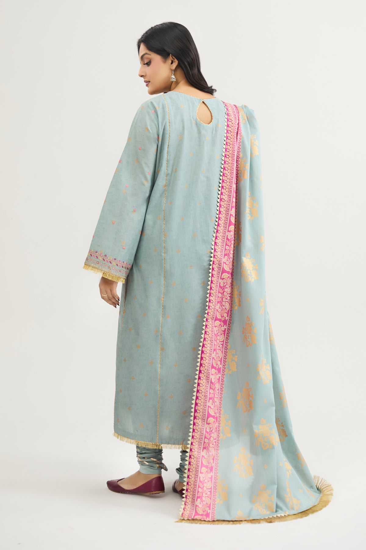 LAWN | EMBROIDERED - Shop Now at Kayseria
