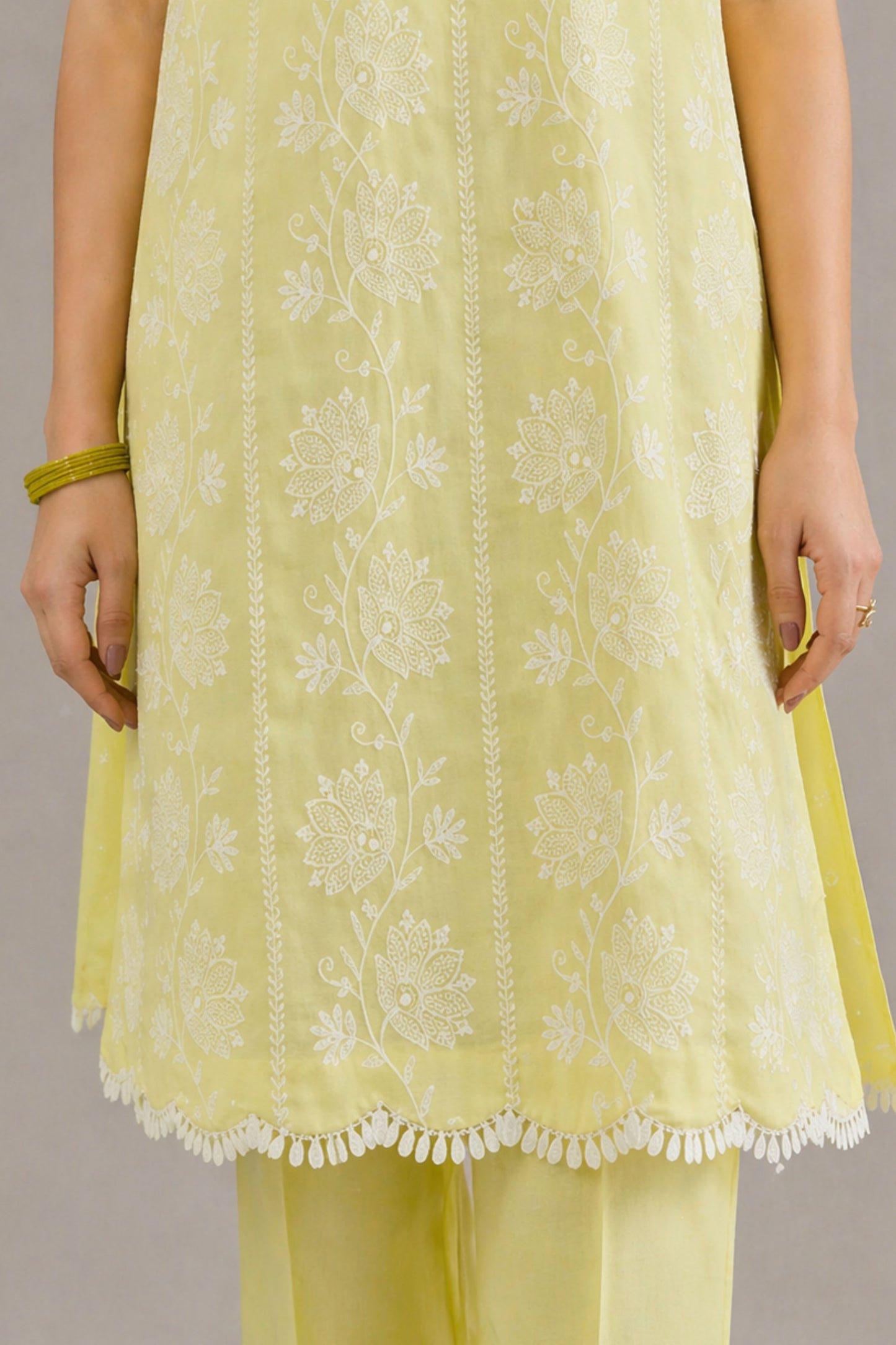 LAWN | EMBROIDERED