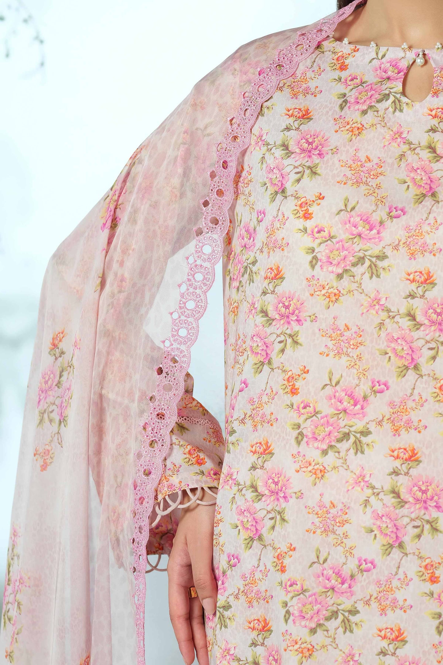 LAWN | EMBROIDERED
