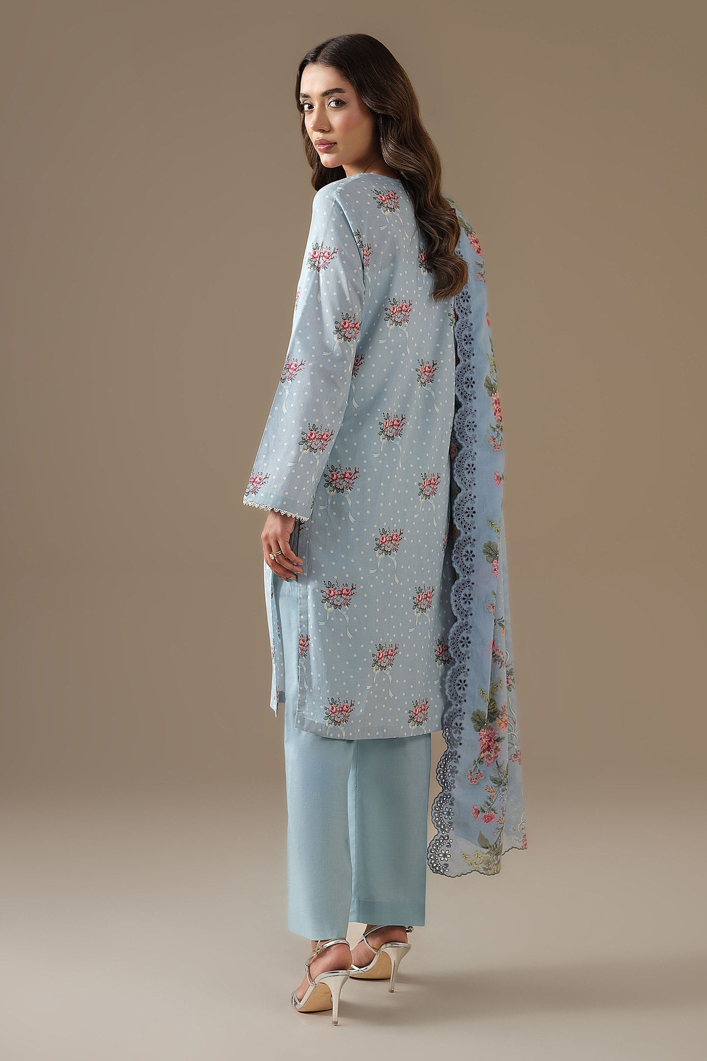 LAWN | EMBROIDERED