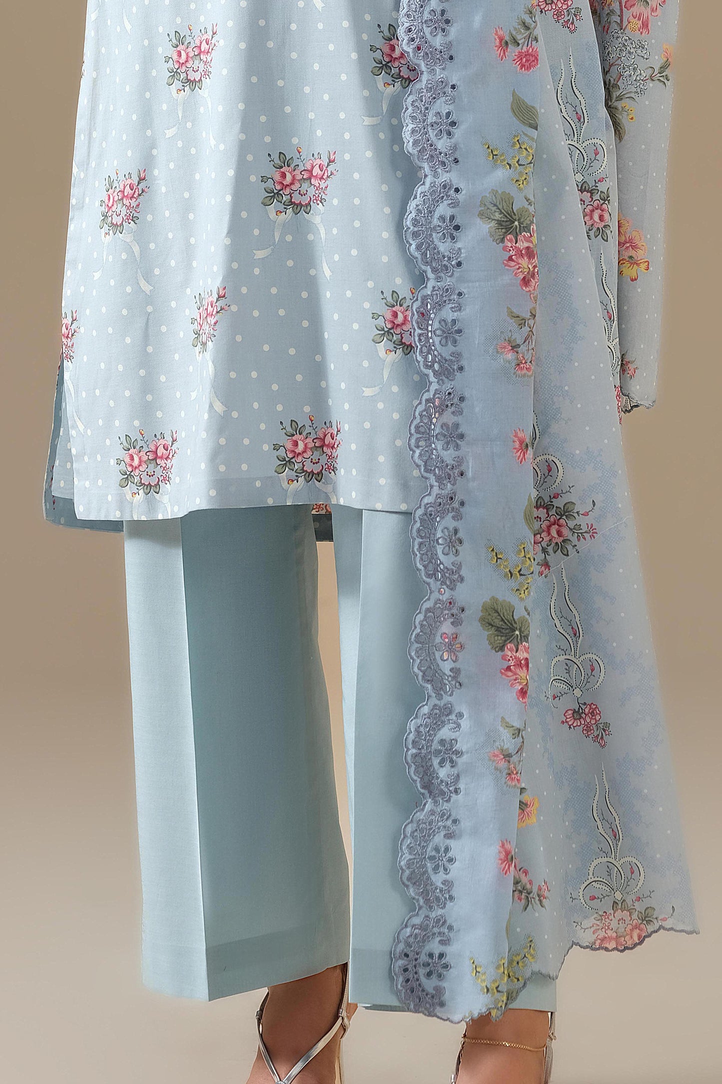LAWN | EMBROIDERED
