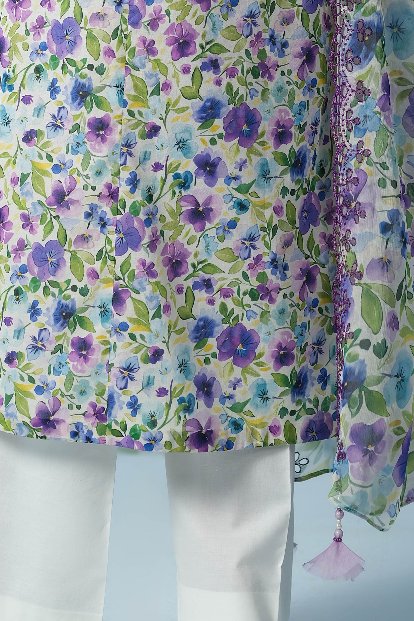 LAWN | EMBROIDERED