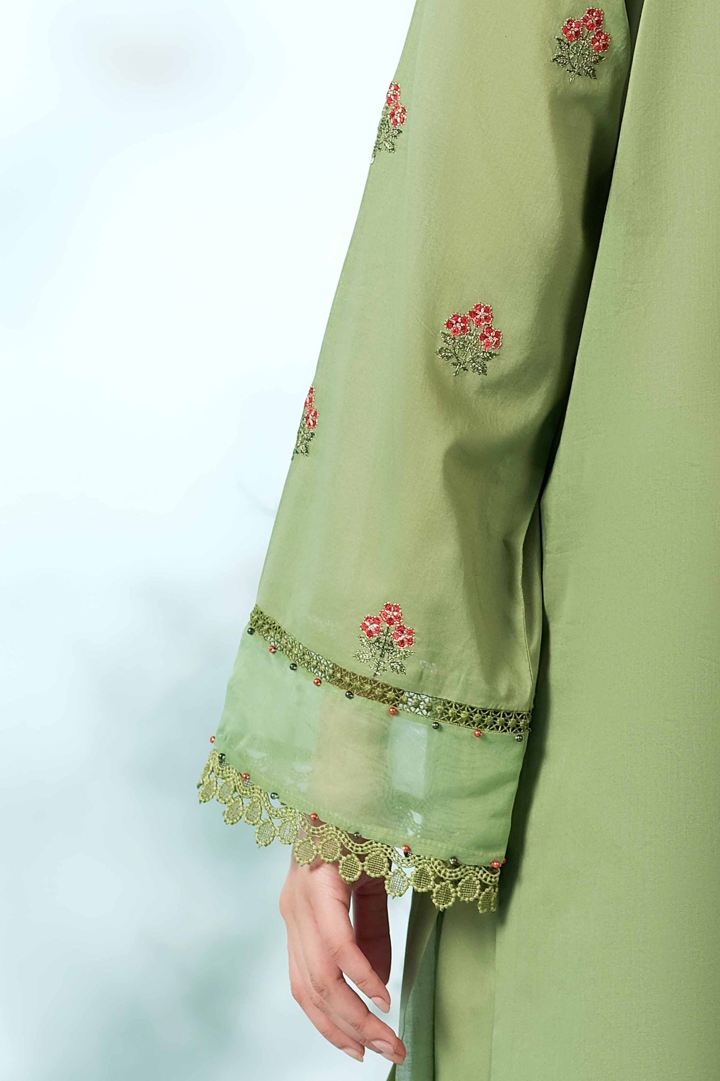 LAWN | EMBROIDERED