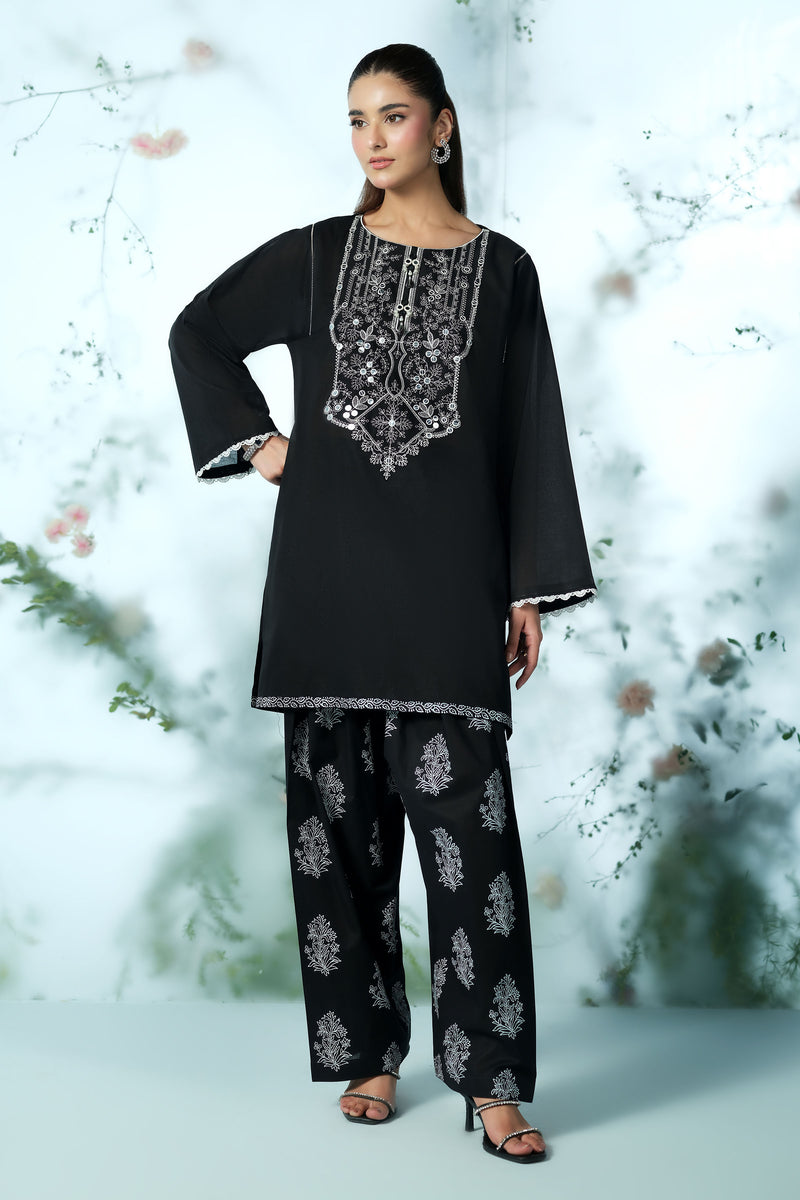LAWN | EMBROIDERED