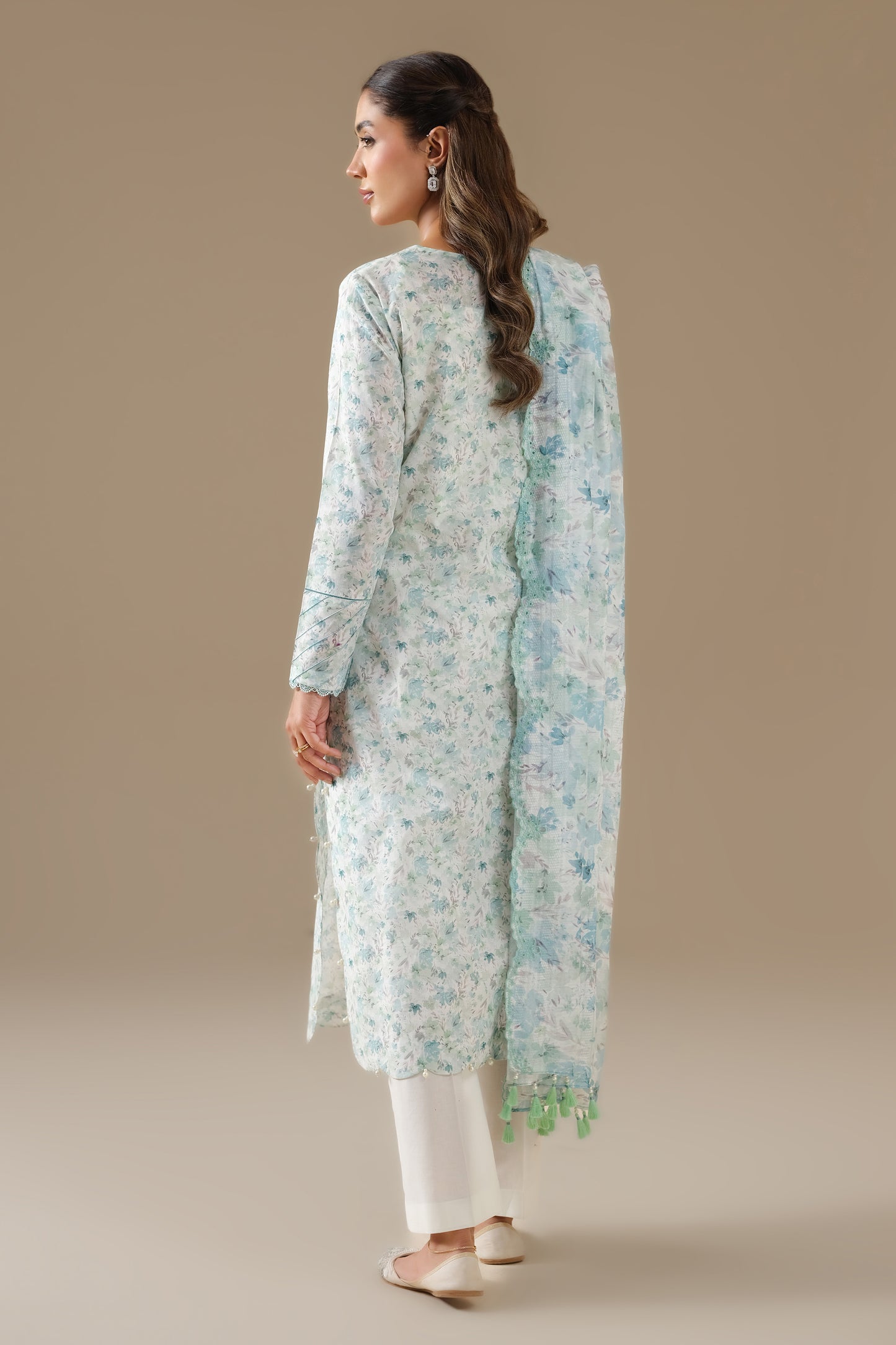 LAWN | EMBROIDERED