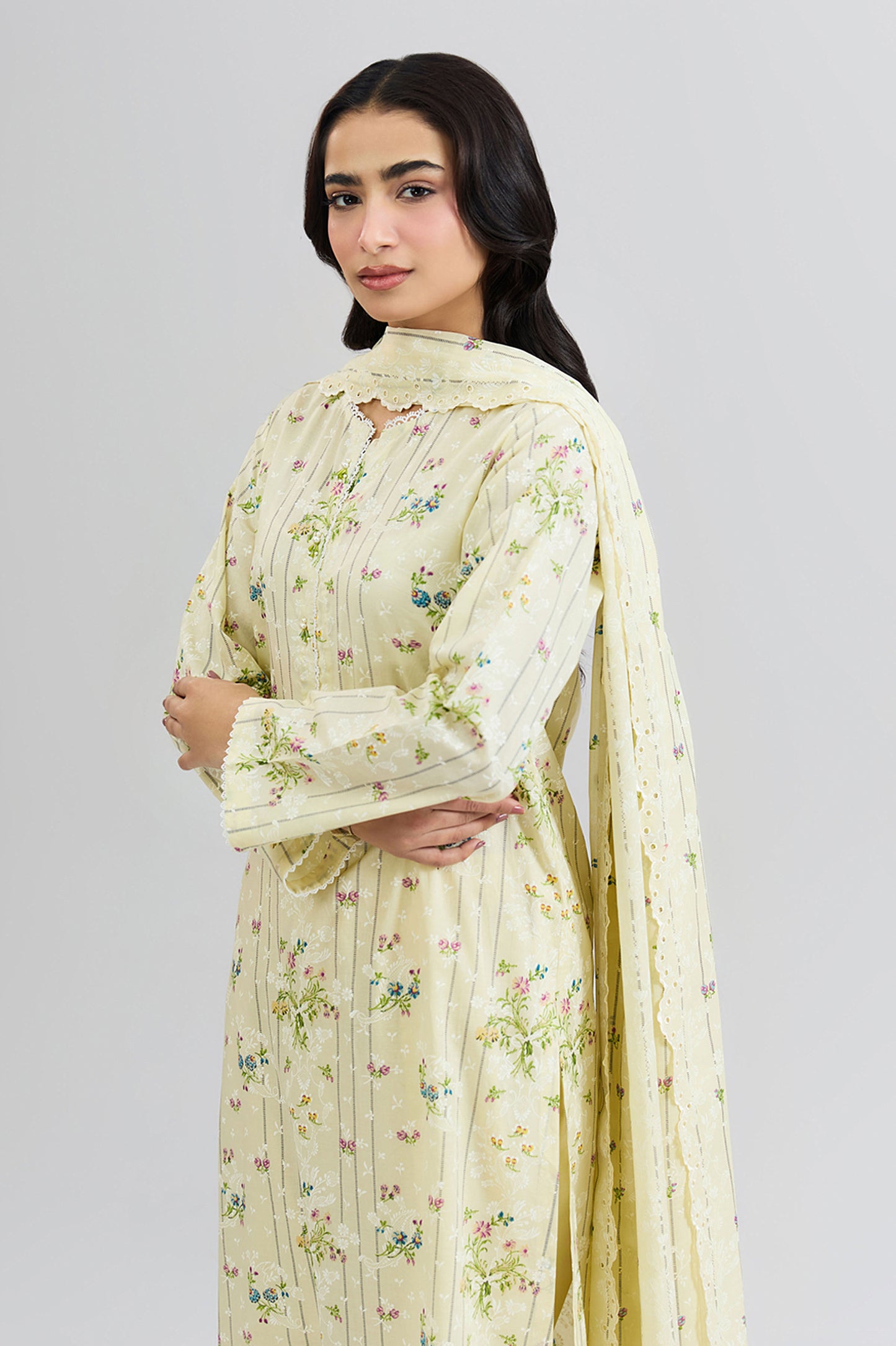LAWN | EMBROIDERED