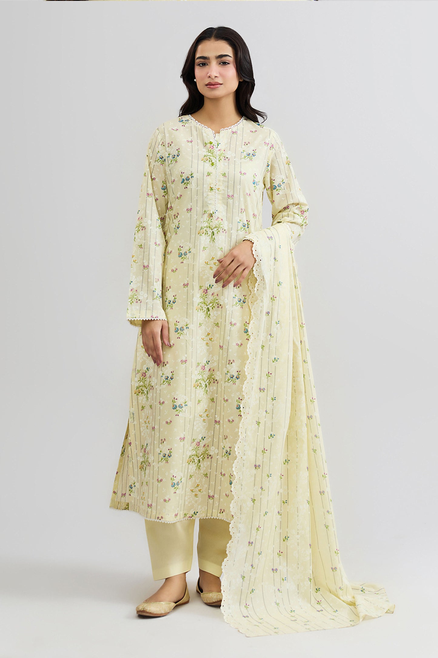 LAWN | EMBROIDERED