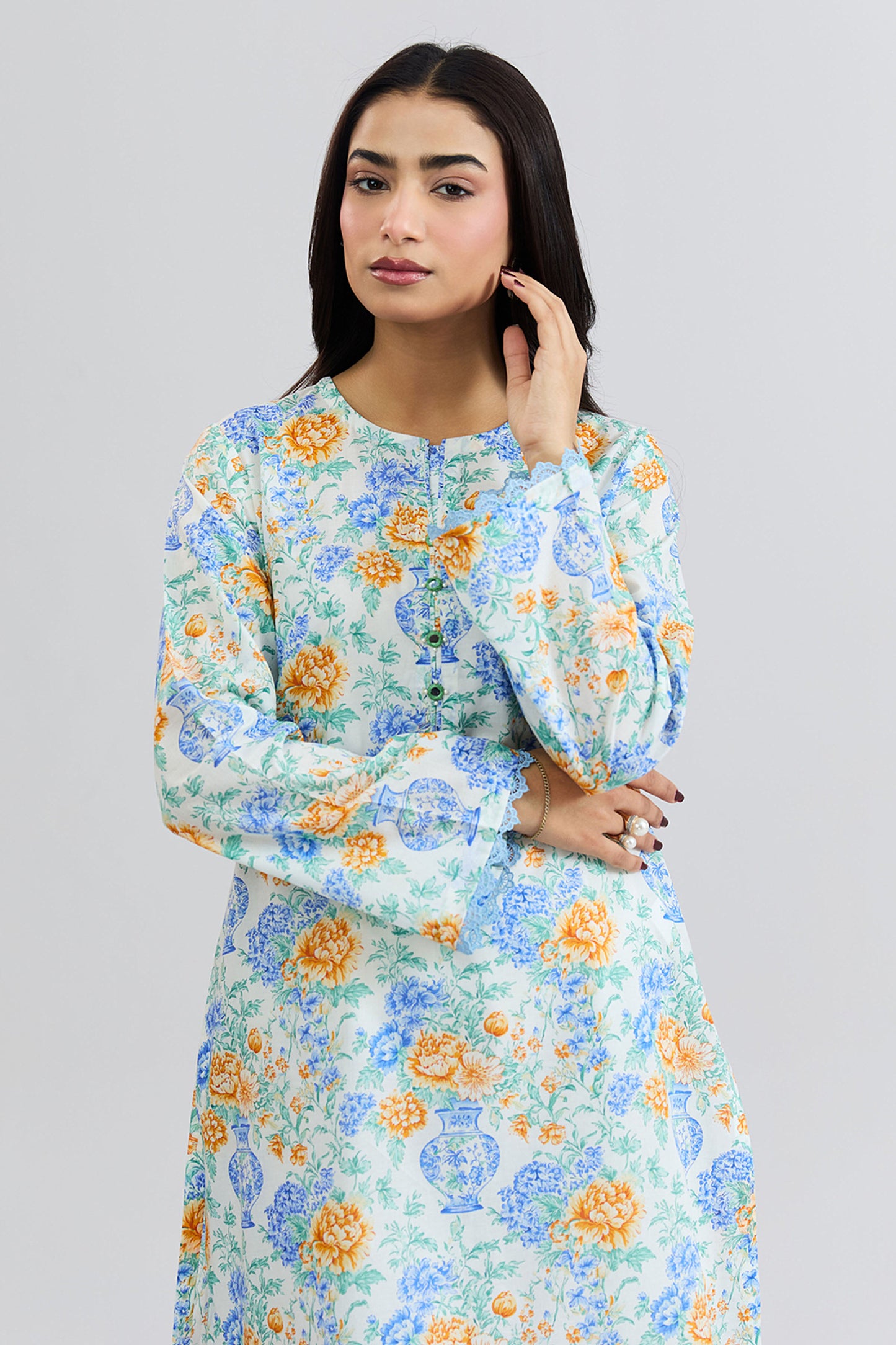 LAWN | EMBROIDERED