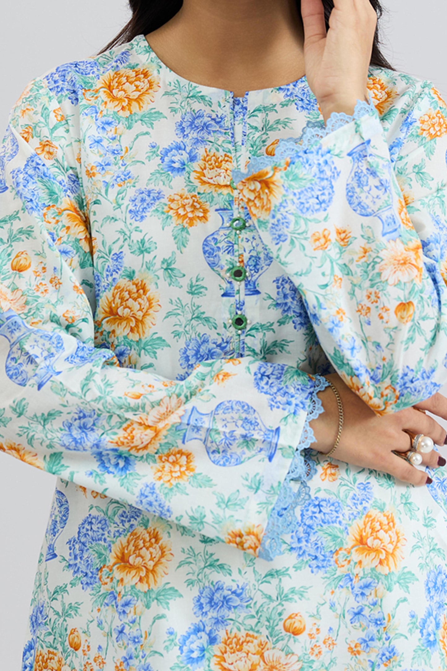 LAWN | EMBROIDERED